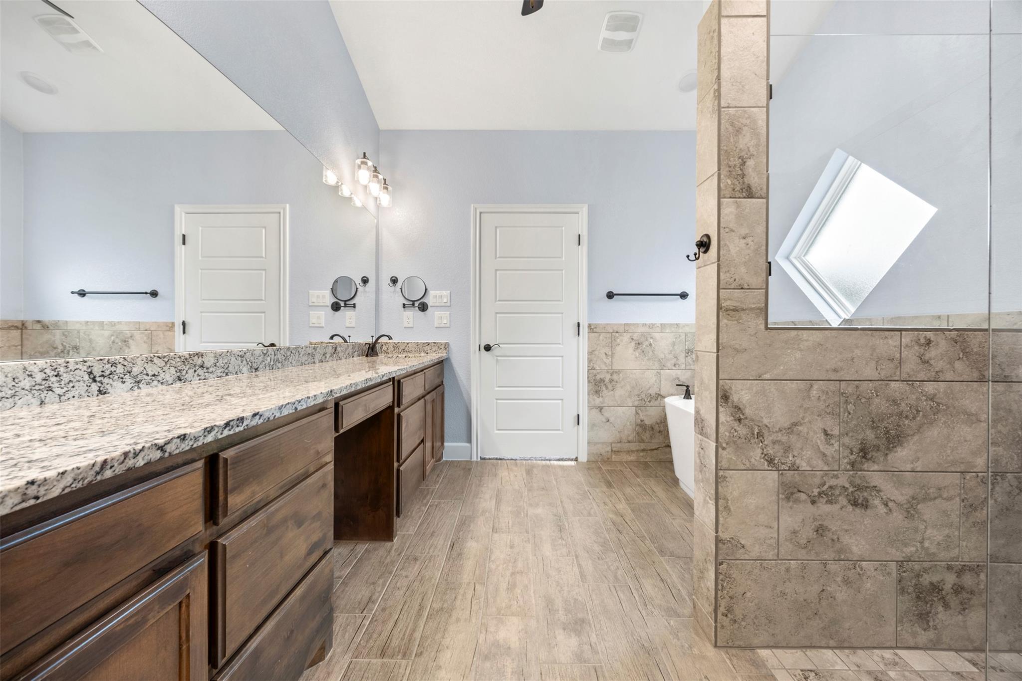 2660 Cowgirl Trl, Belton, TX 76513