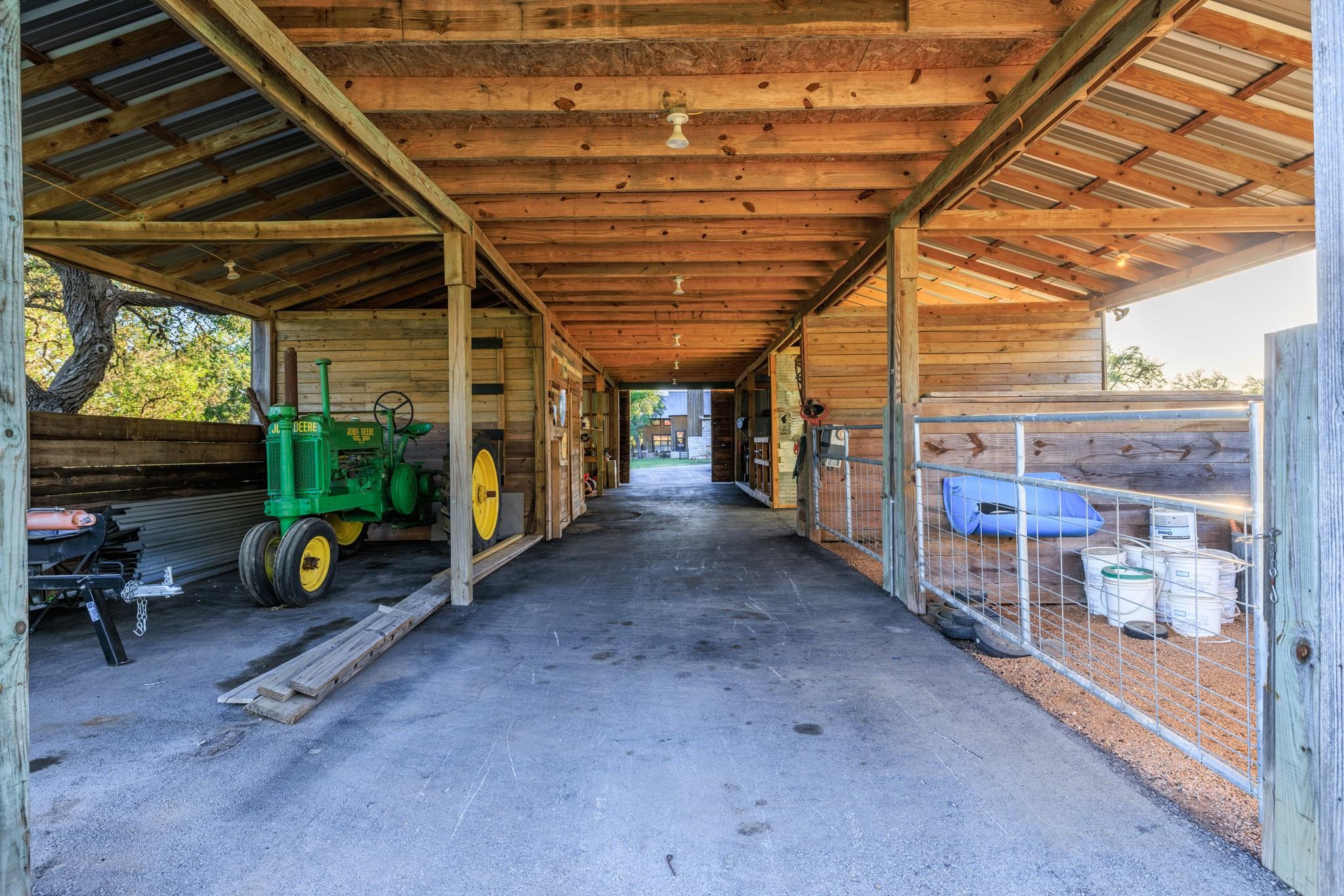 110 Clear Pond Ct, Spring Branch, TX 78070