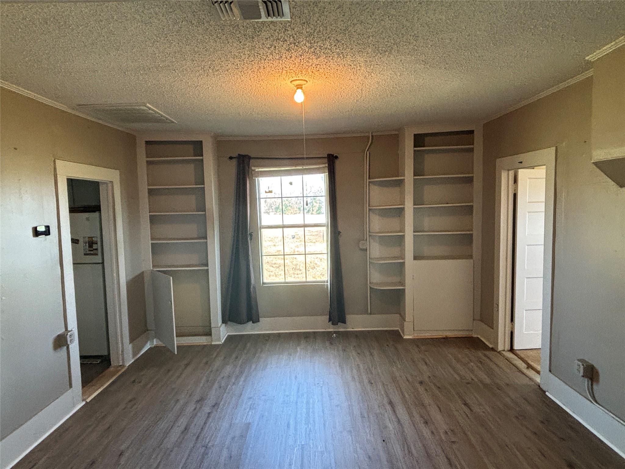 Smithville, TX 78957