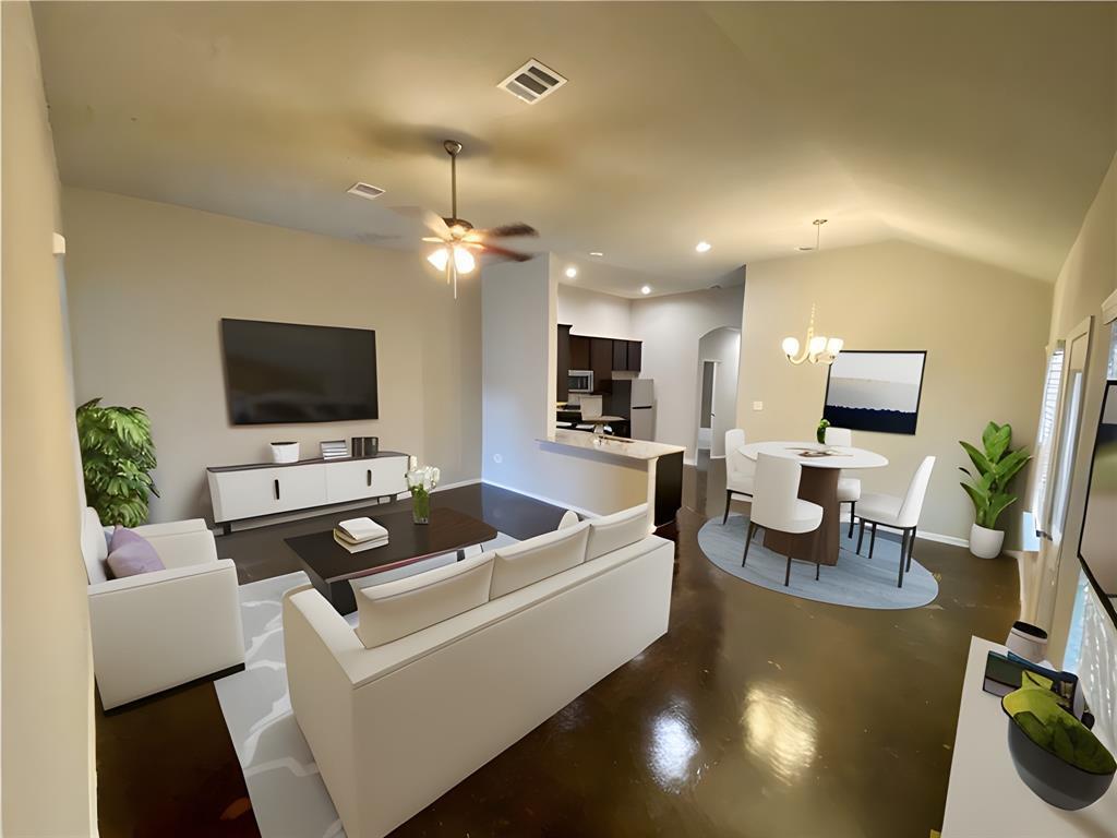 1507 Lucille St, Seguin, TX 78155