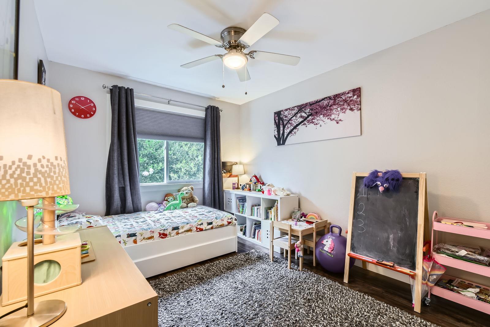7702 Kincheon Ct, Austin, TX 78749