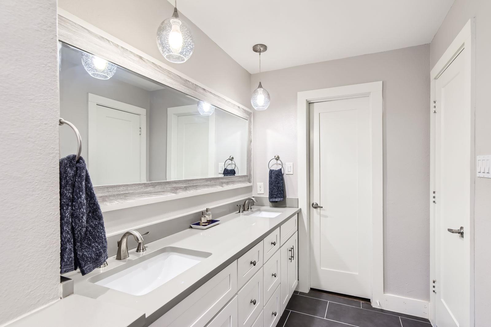 7702 Kincheon Ct, Austin, TX 78749