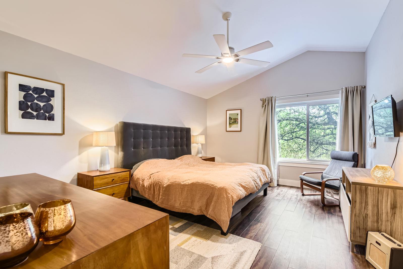 7702 Kincheon Ct, Austin, TX 78749