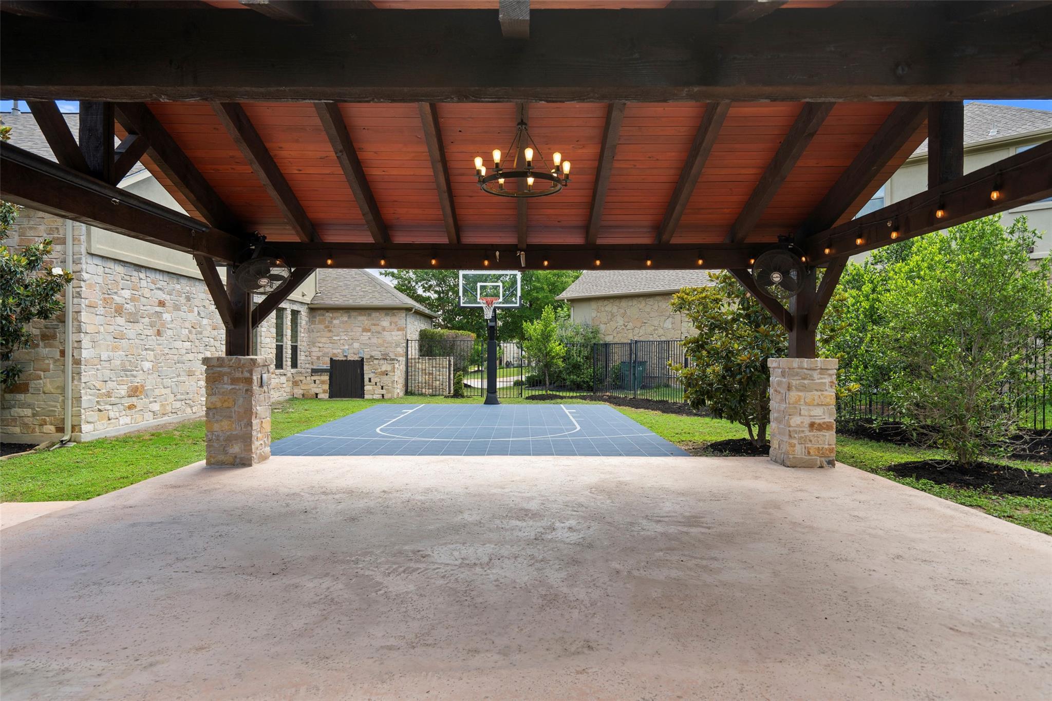 507 Wester Ross Ln, Lakeway, TX 78738