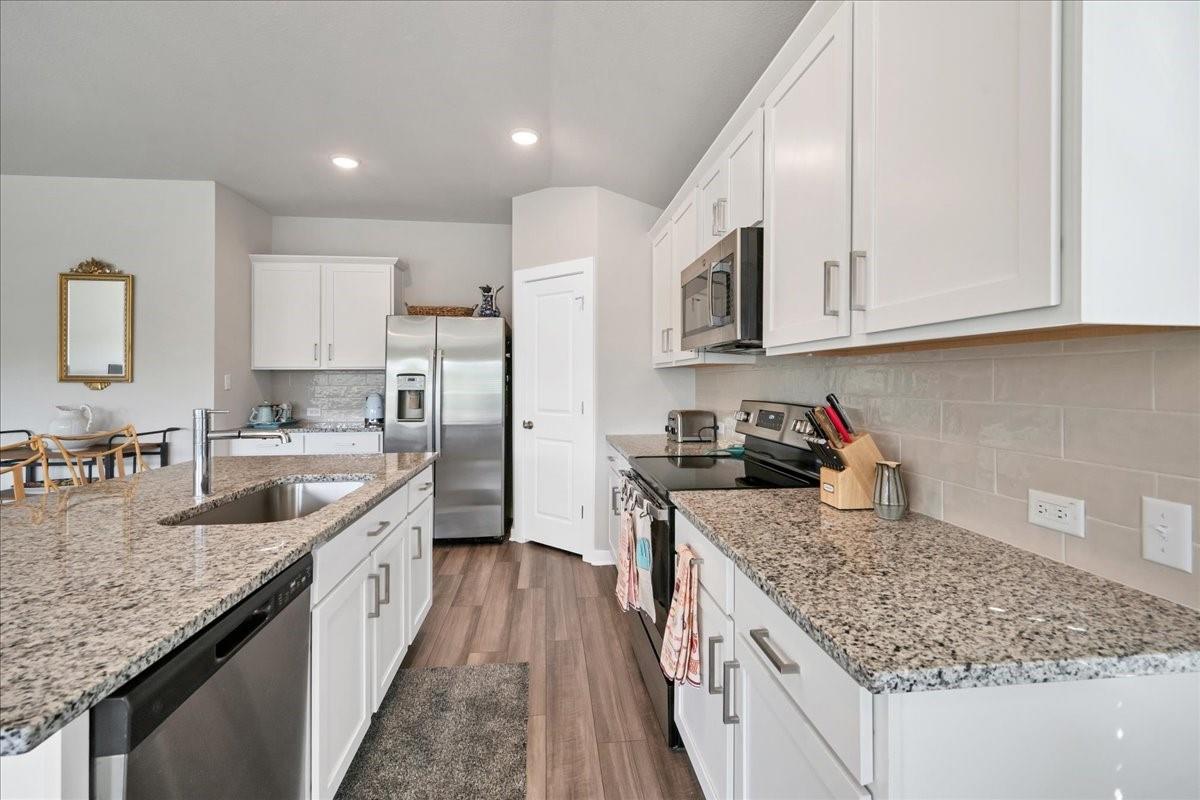 20203 Lincoln Cv, Lago Vista, TX 78645