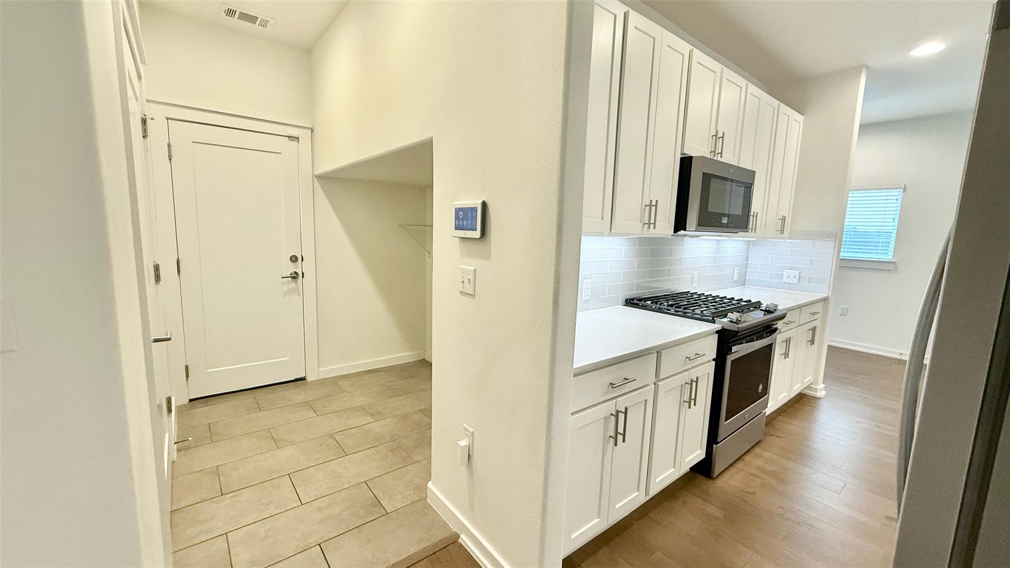 6800 Menchaca Rd # 31, Austin, TX 78745