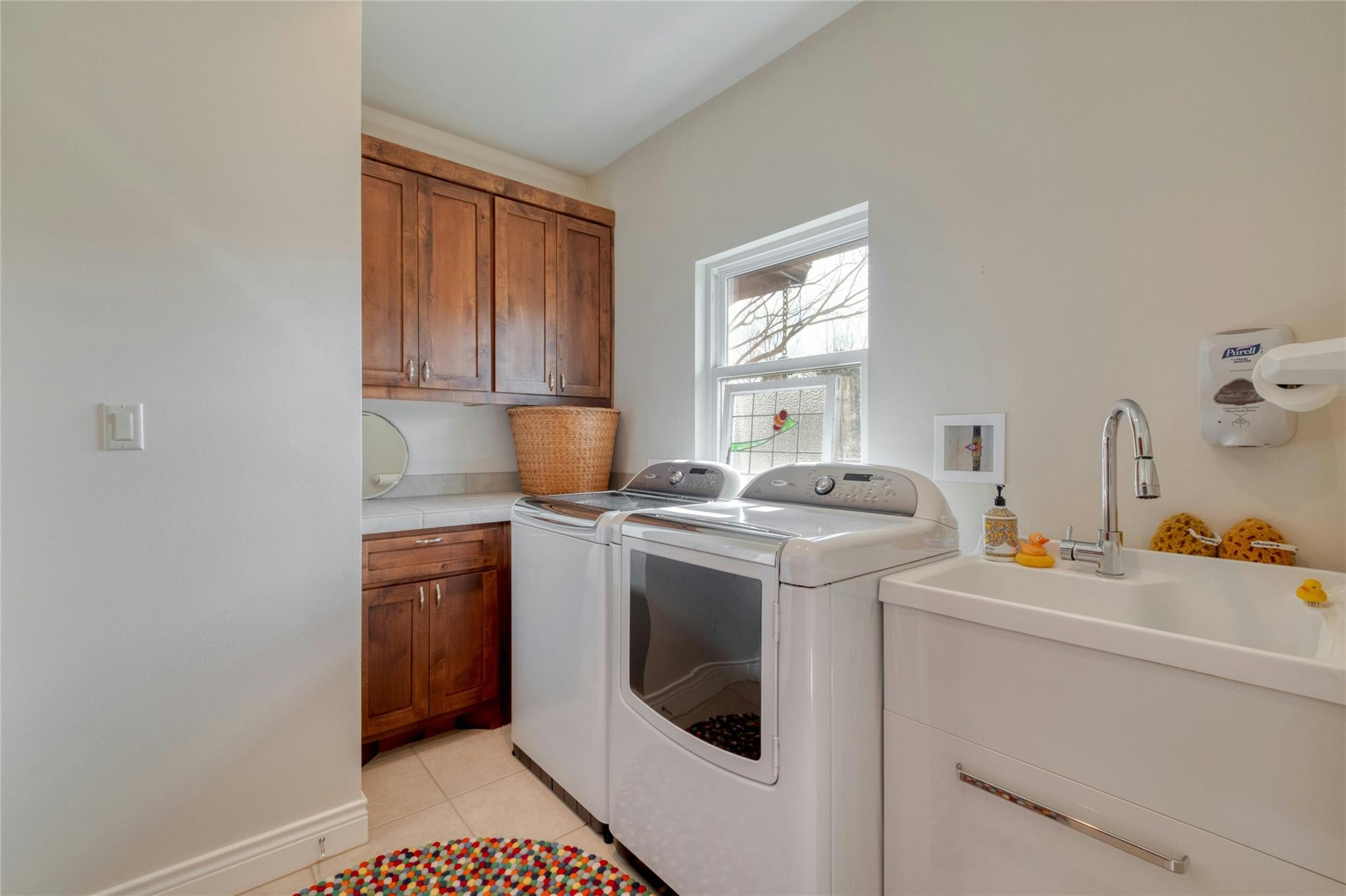 128 Bridle Ct, Bastrop, TX 78602