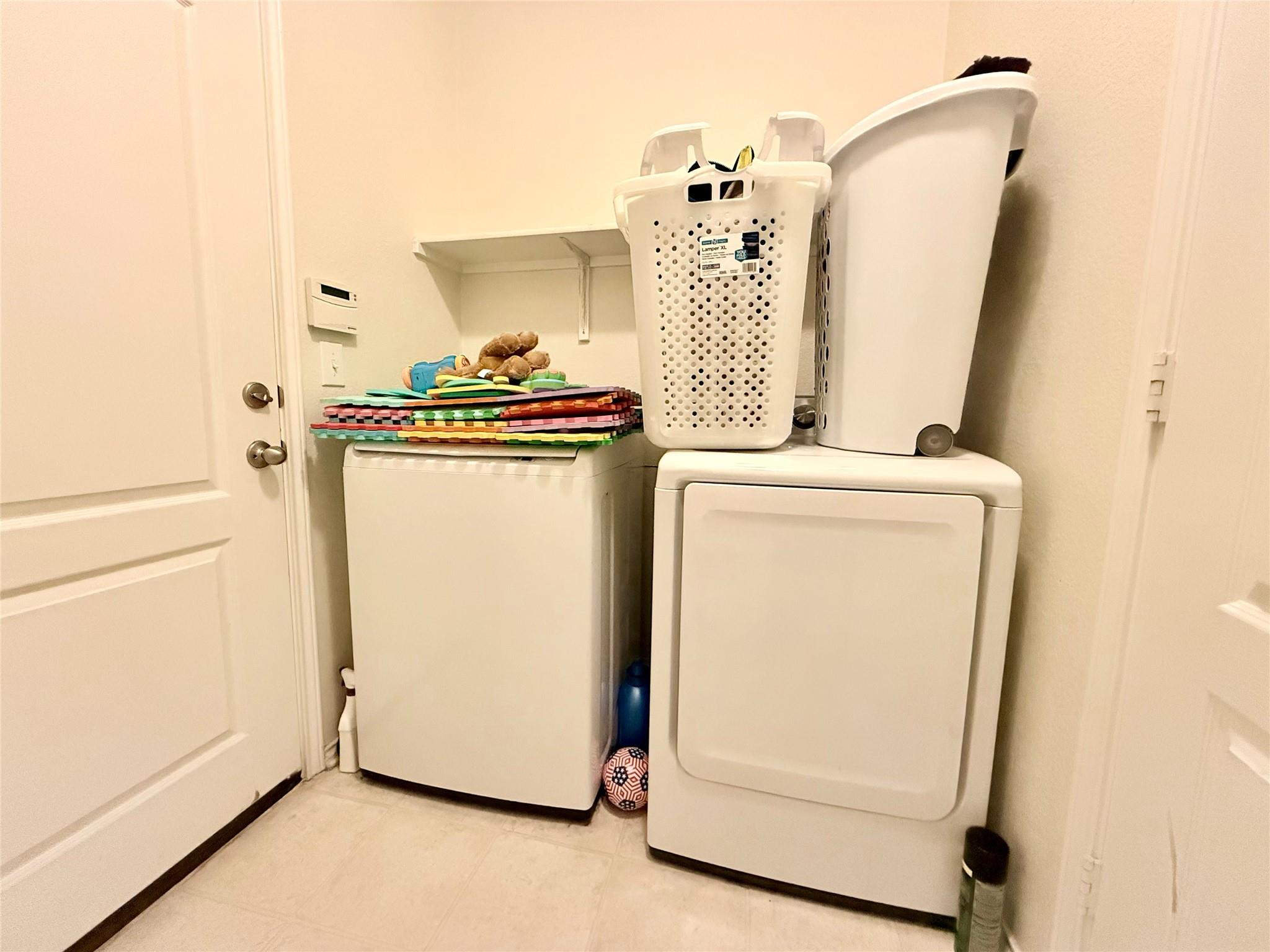 6805 Horseshoe Pond Dr, Del Valle, TX 78617