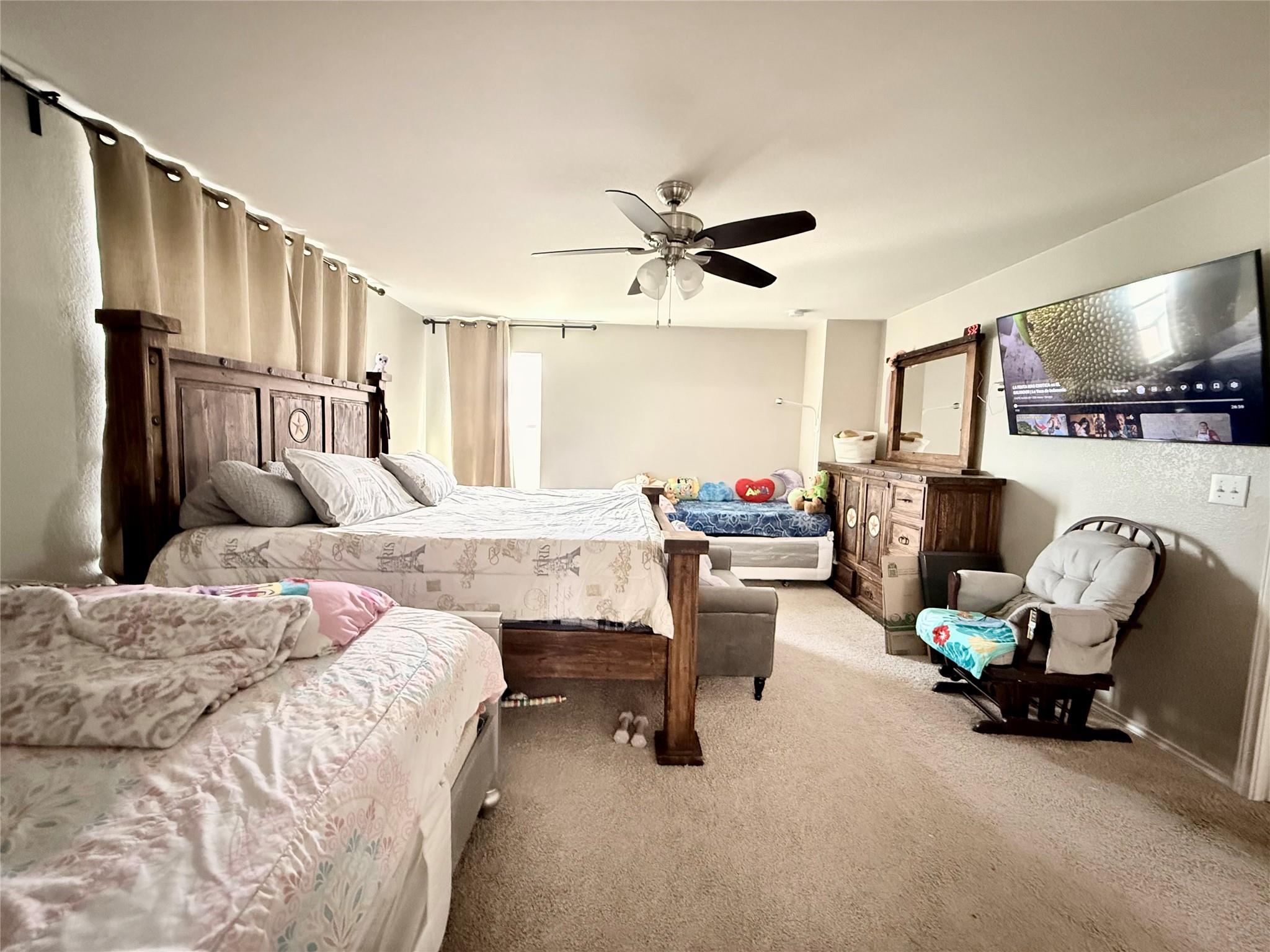 6805 Horseshoe Pond Dr, Del Valle, TX 78617