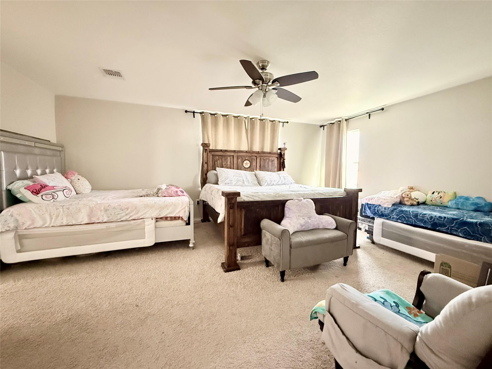 6805 Horseshoe Pond Dr, Del Valle, TX 78617