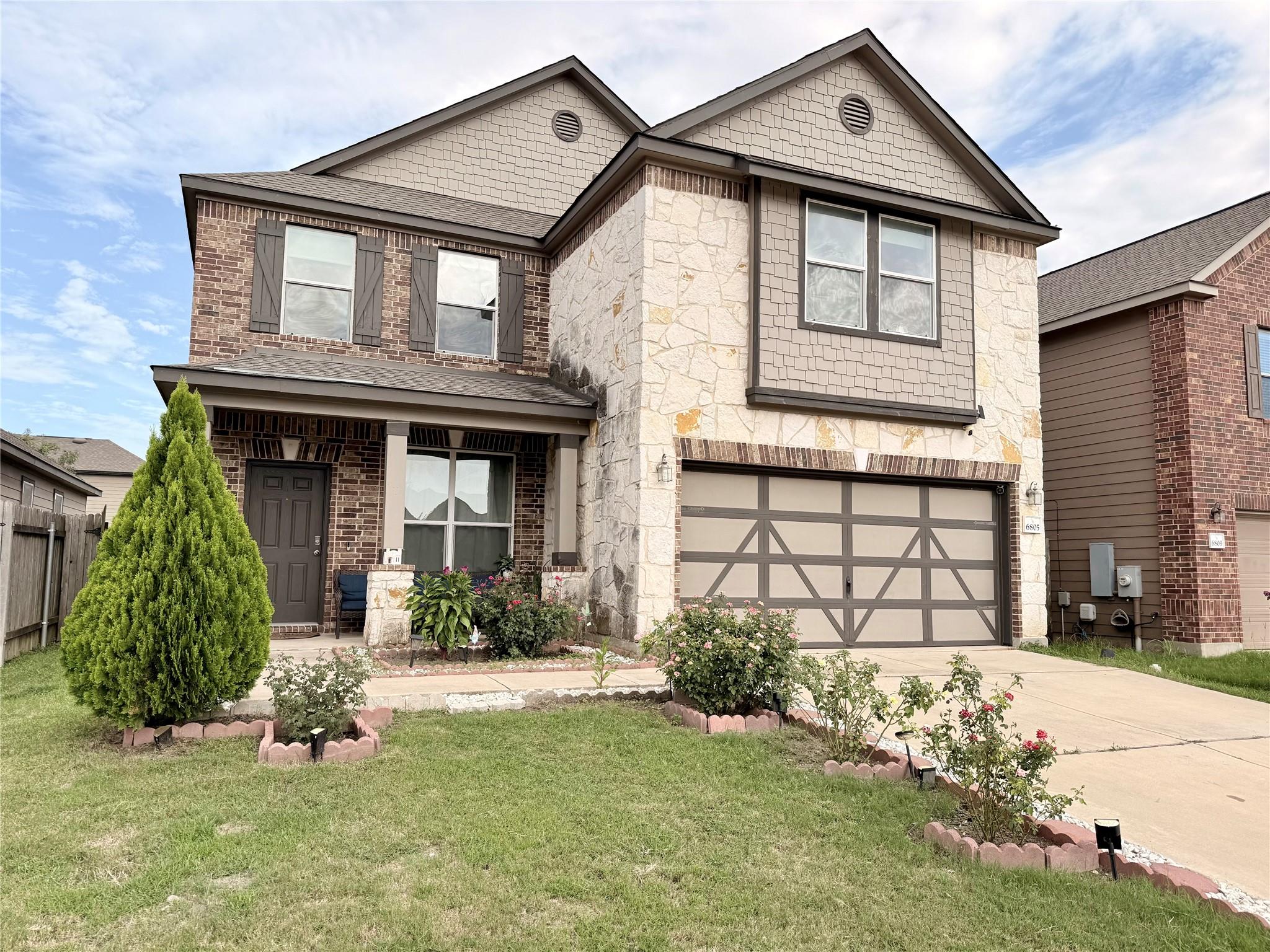 6805 Horseshoe Pond Dr, Del Valle, TX 78617