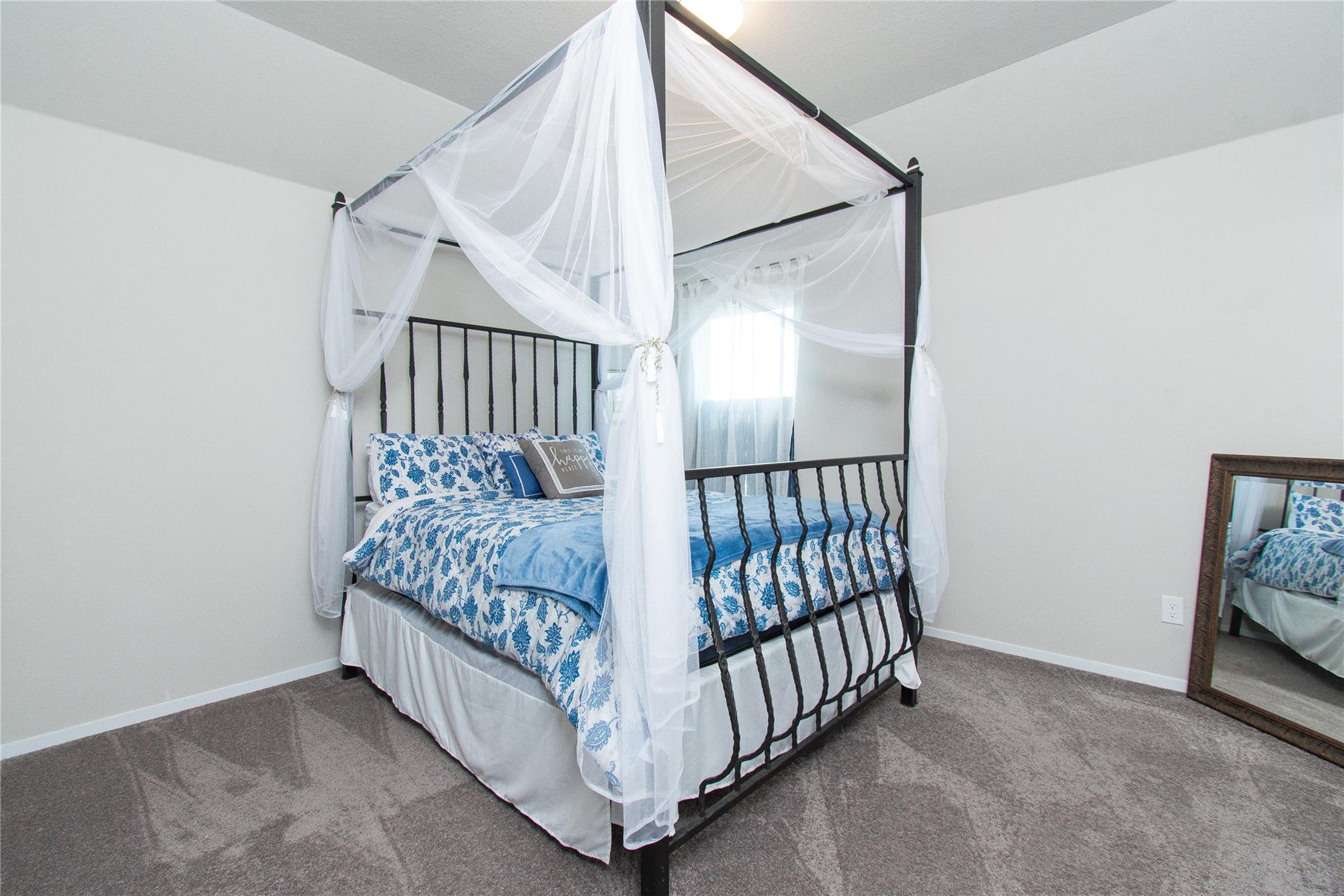 220 Blue Agate Ct, Jarrell, TX 76537