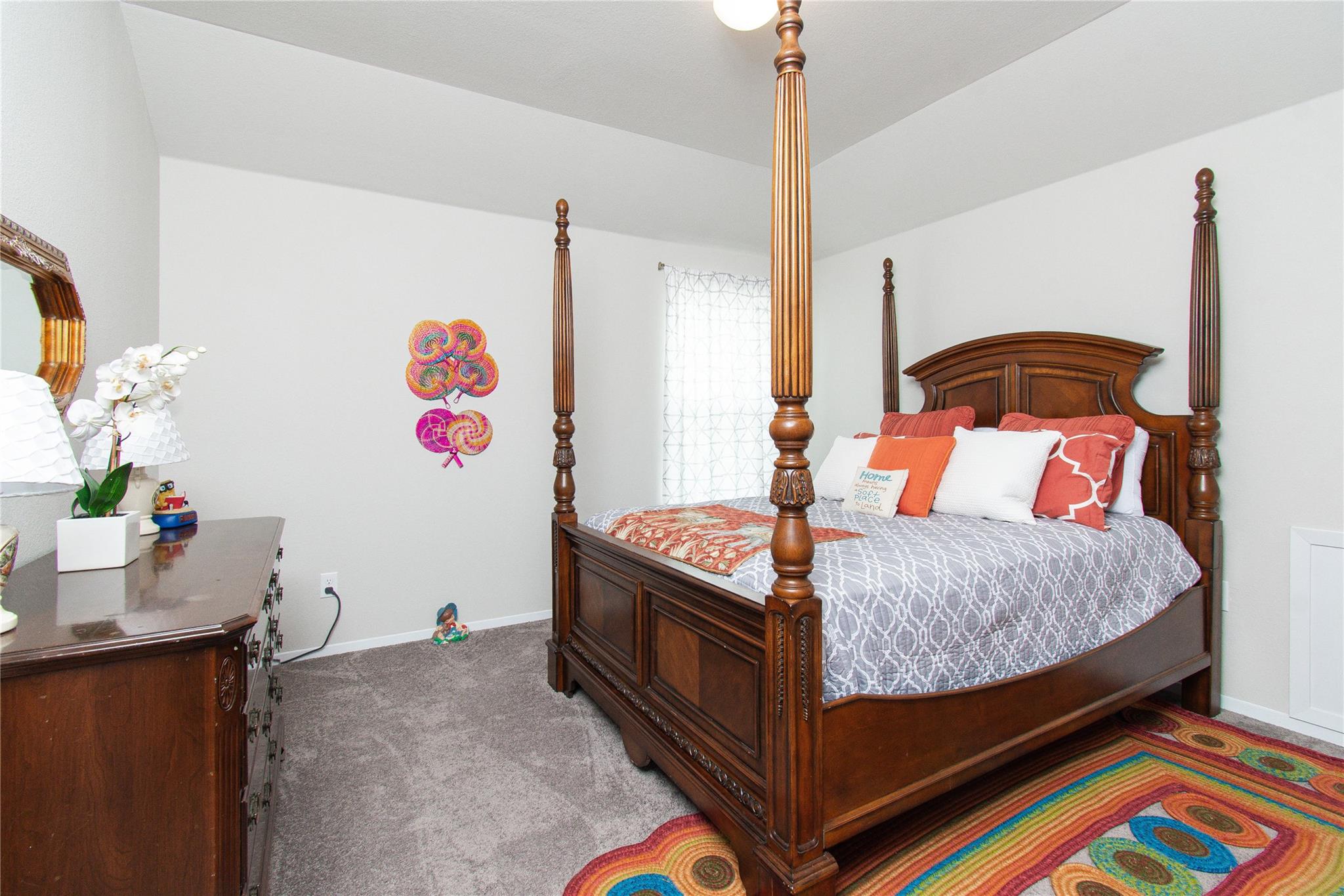 220 Blue Agate Ct, Jarrell, TX 76537