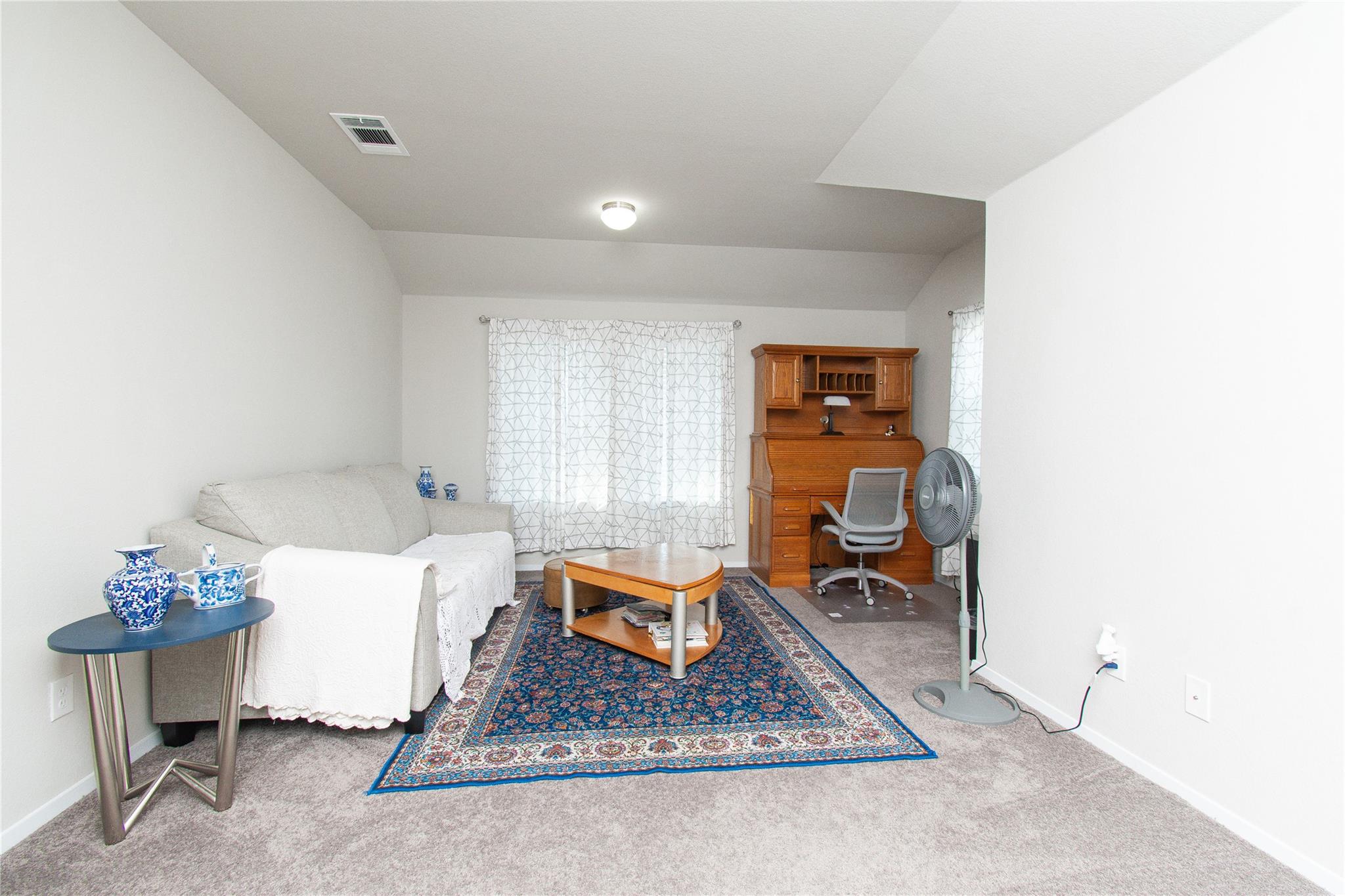 220 Blue Agate Ct, Jarrell, TX 76537