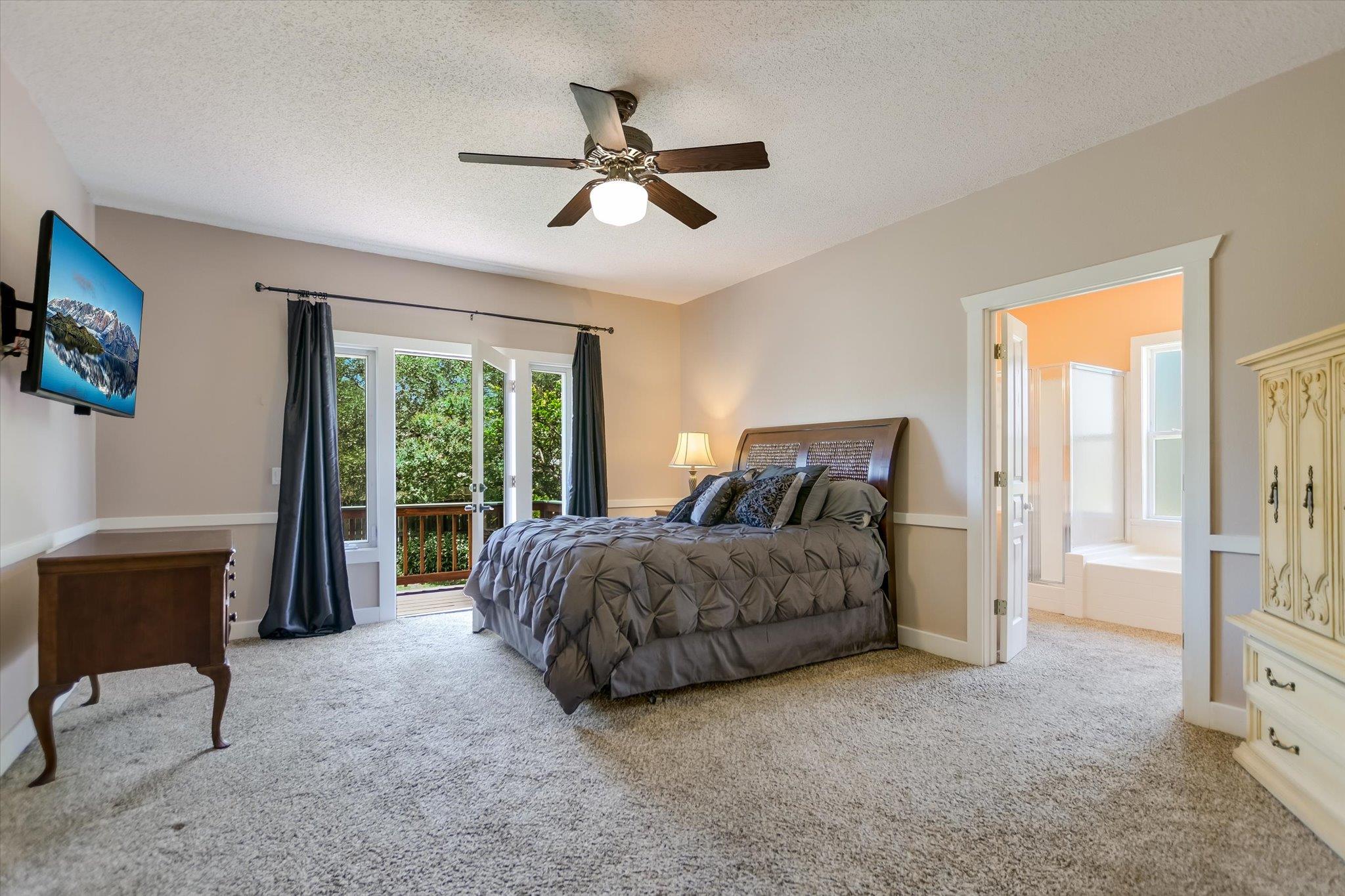 55 Ridgewood Cir, Wimberley, TX 78676