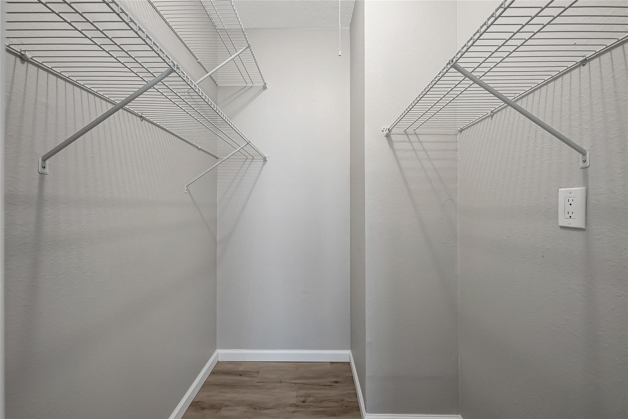 12166 Metric Blvd # 2011, Austin, TX 78758