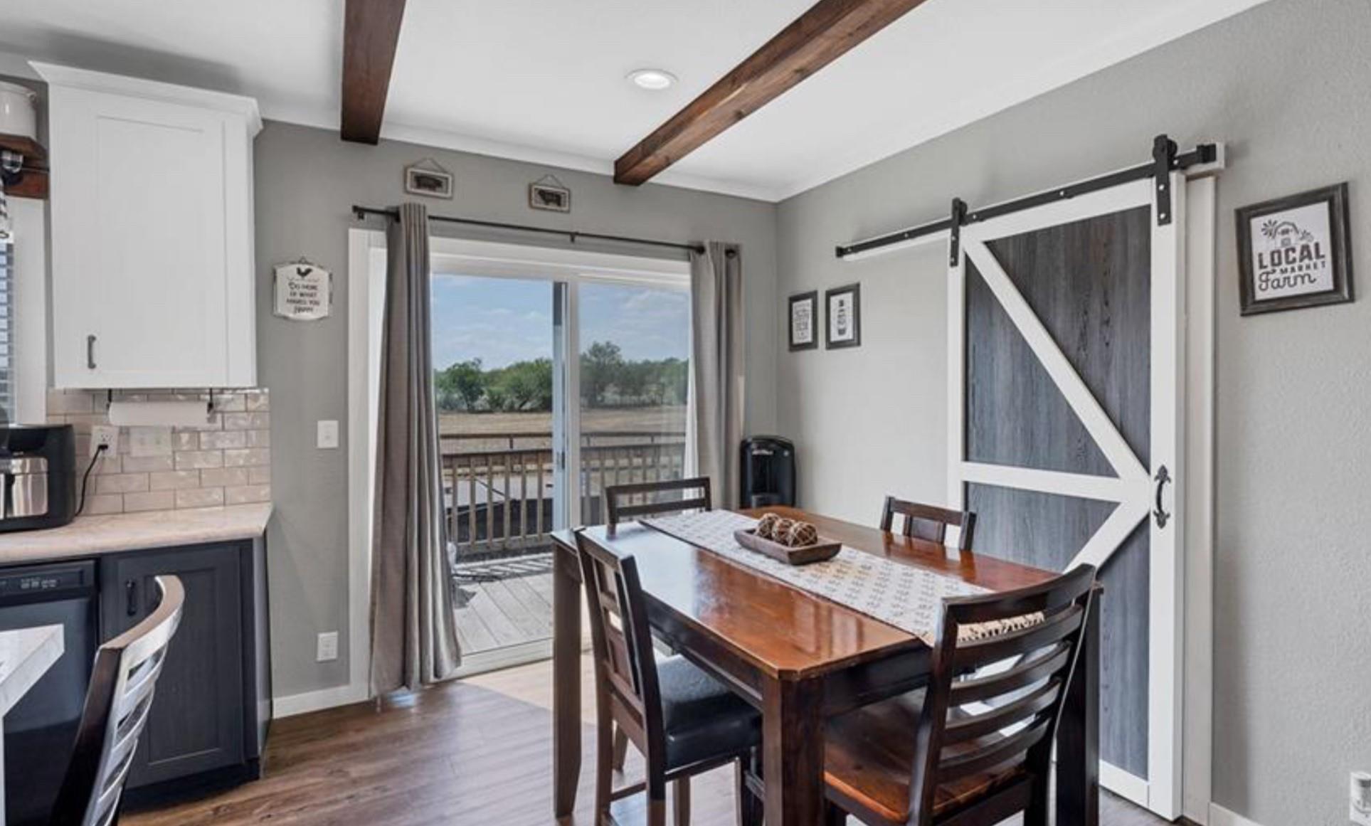 402 Free Timber Ln, Stockdale, TX 78160