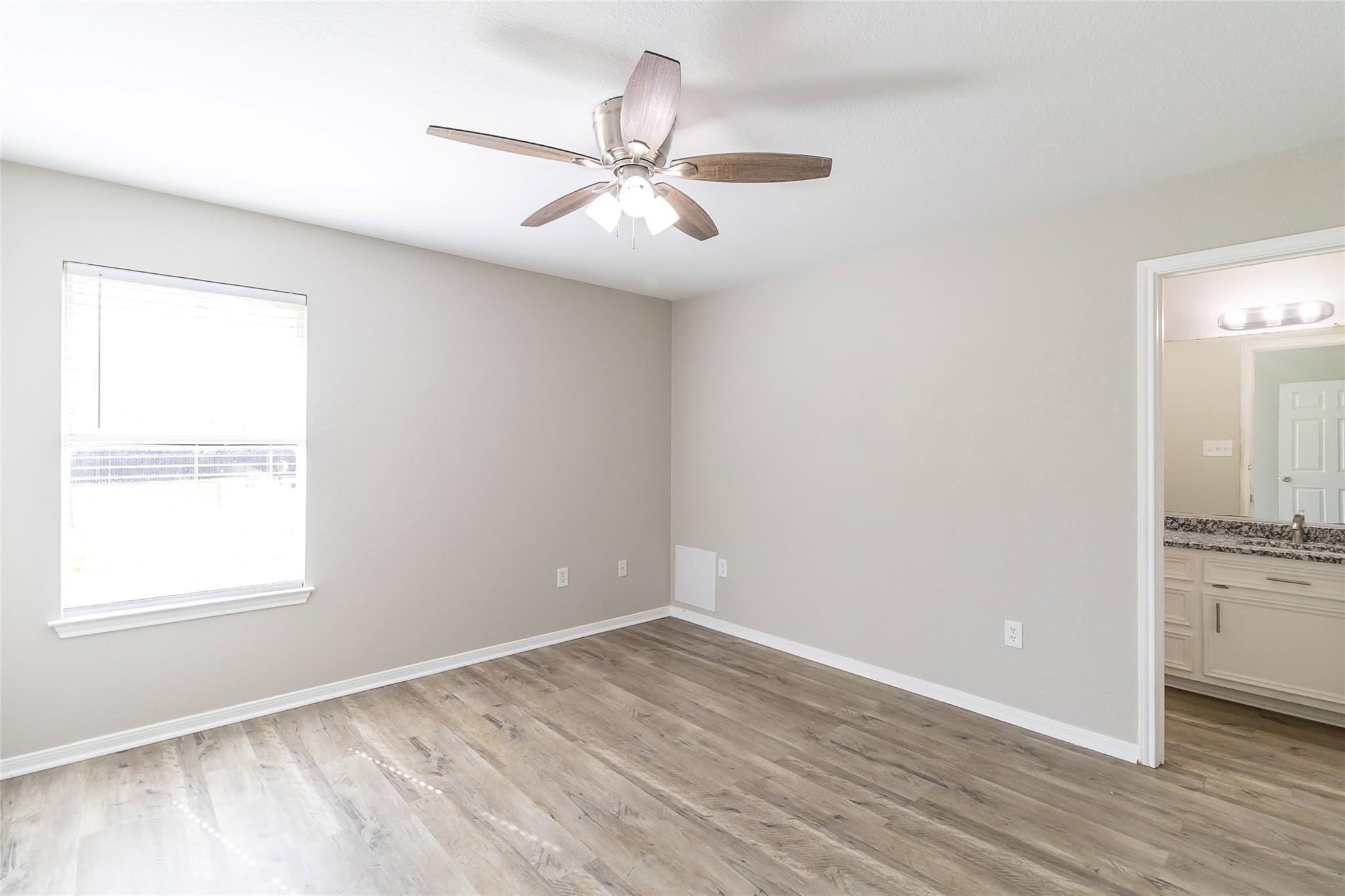 706 Brown St, Lampasas, TX 76550