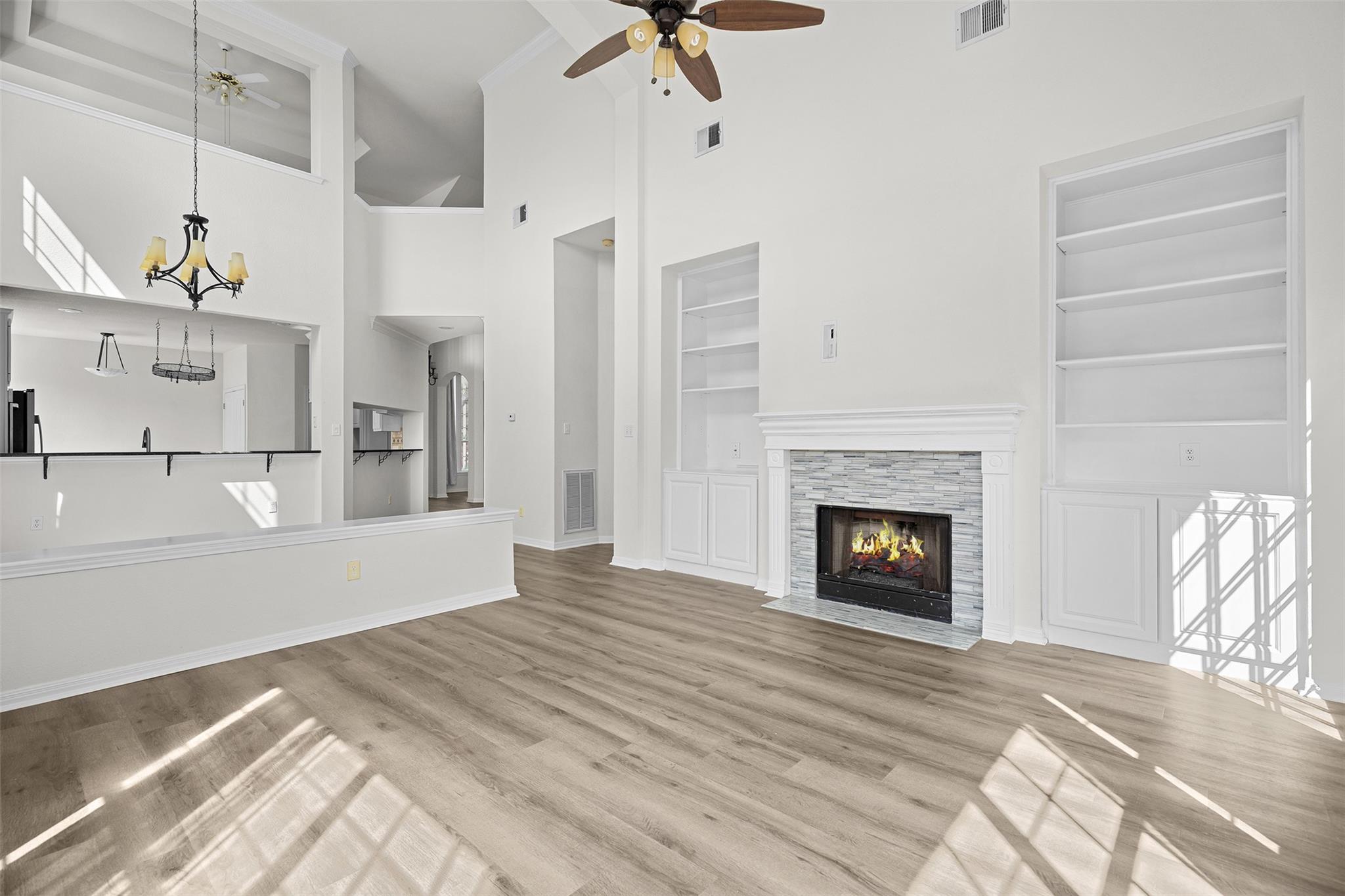702 Ivy Ct, Round Rock, TX 78681