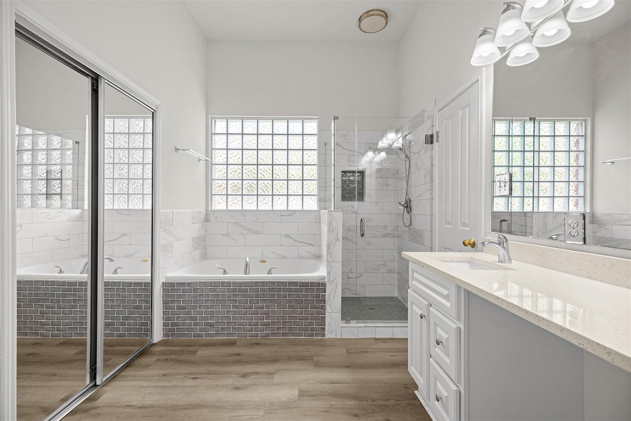702 Ivy Ct, Round Rock, TX 78681