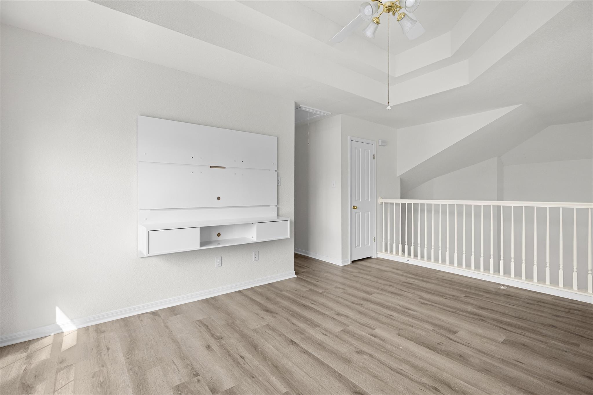 702 Ivy Ct, Round Rock, TX 78681