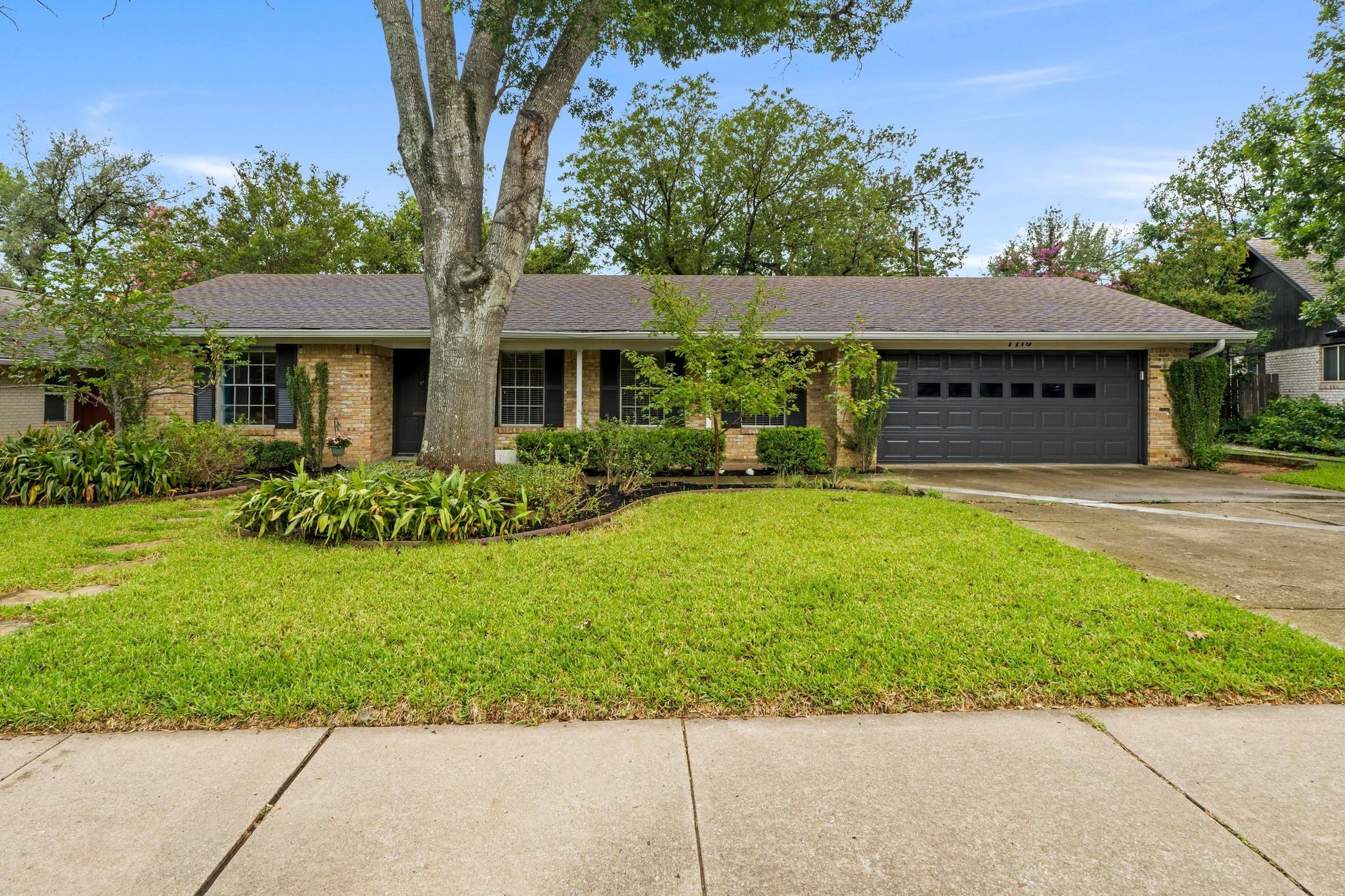 7710 Shoal Creek Blvd, Austin, TX 78757