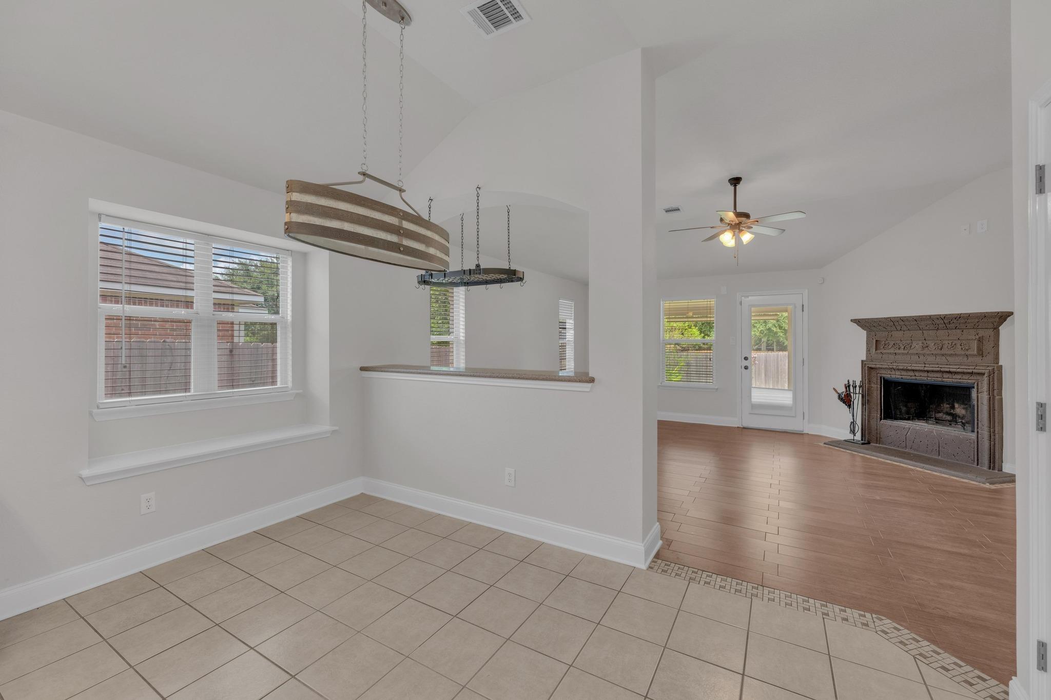 109 Inman Dr, Hutto, TX 78634