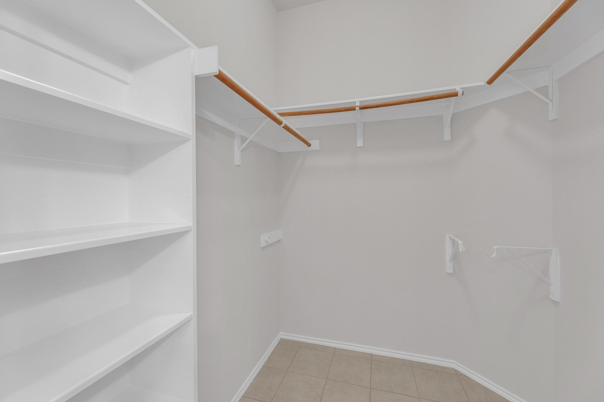 109 Inman Dr, Hutto, TX 78634