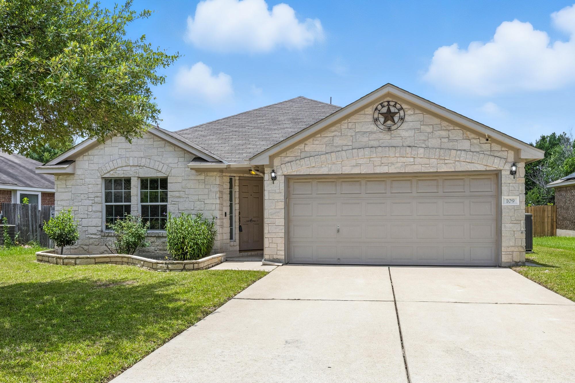 109 Inman Dr, Hutto, TX 78634