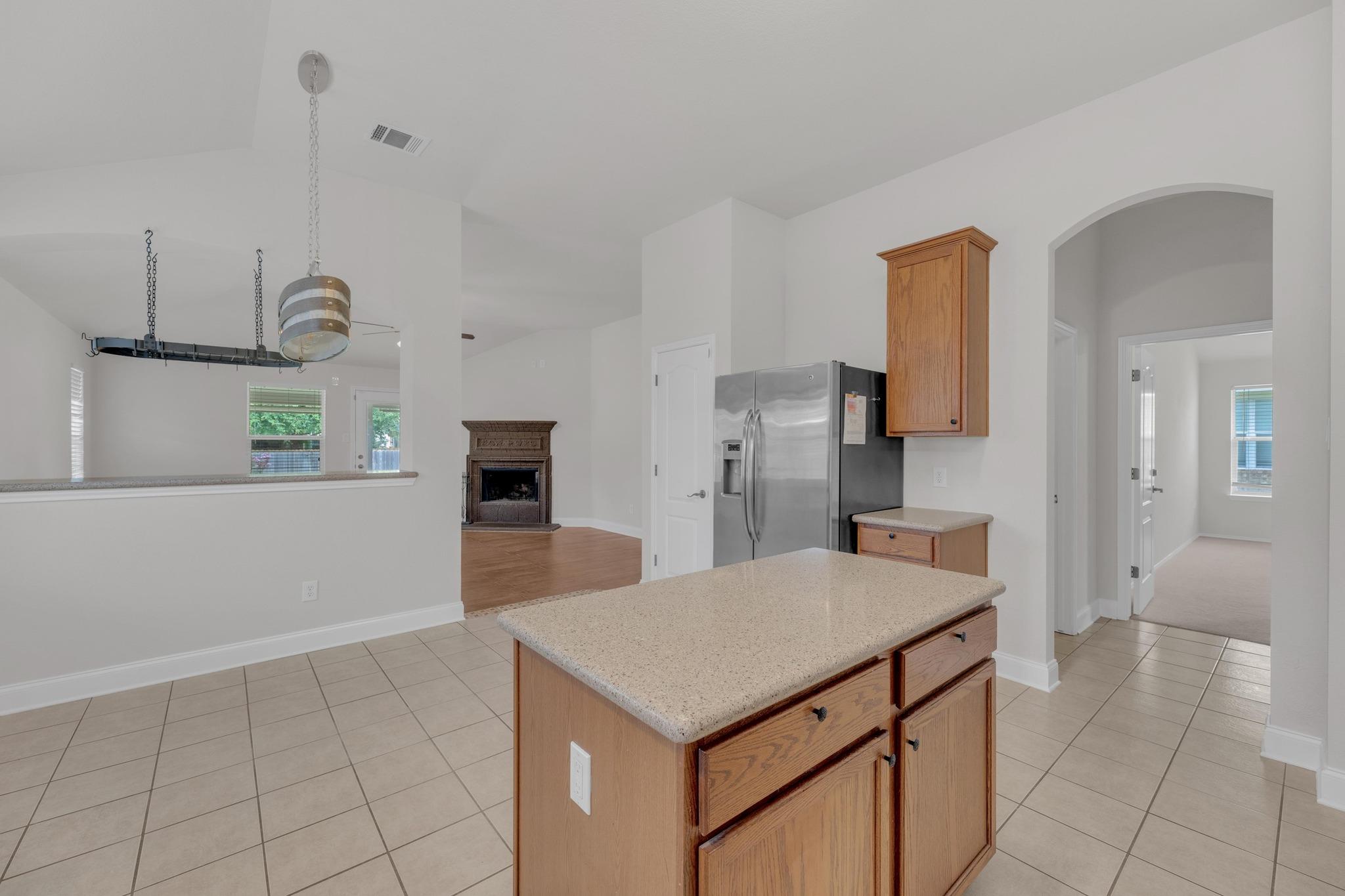 109 Inman Dr, Hutto, TX 78634