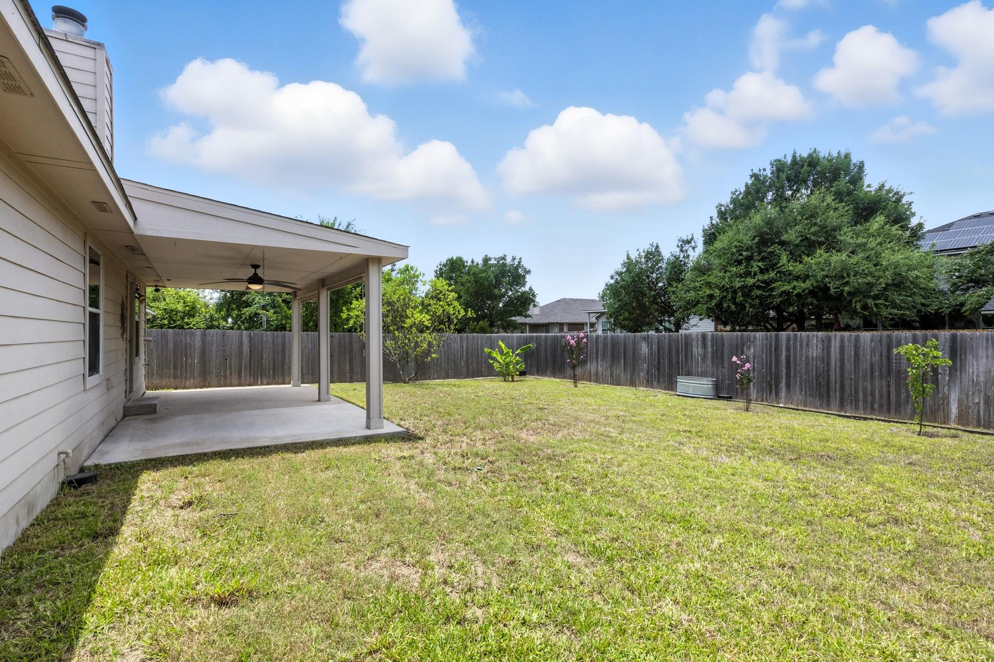 109 Inman Dr, Hutto, TX 78634