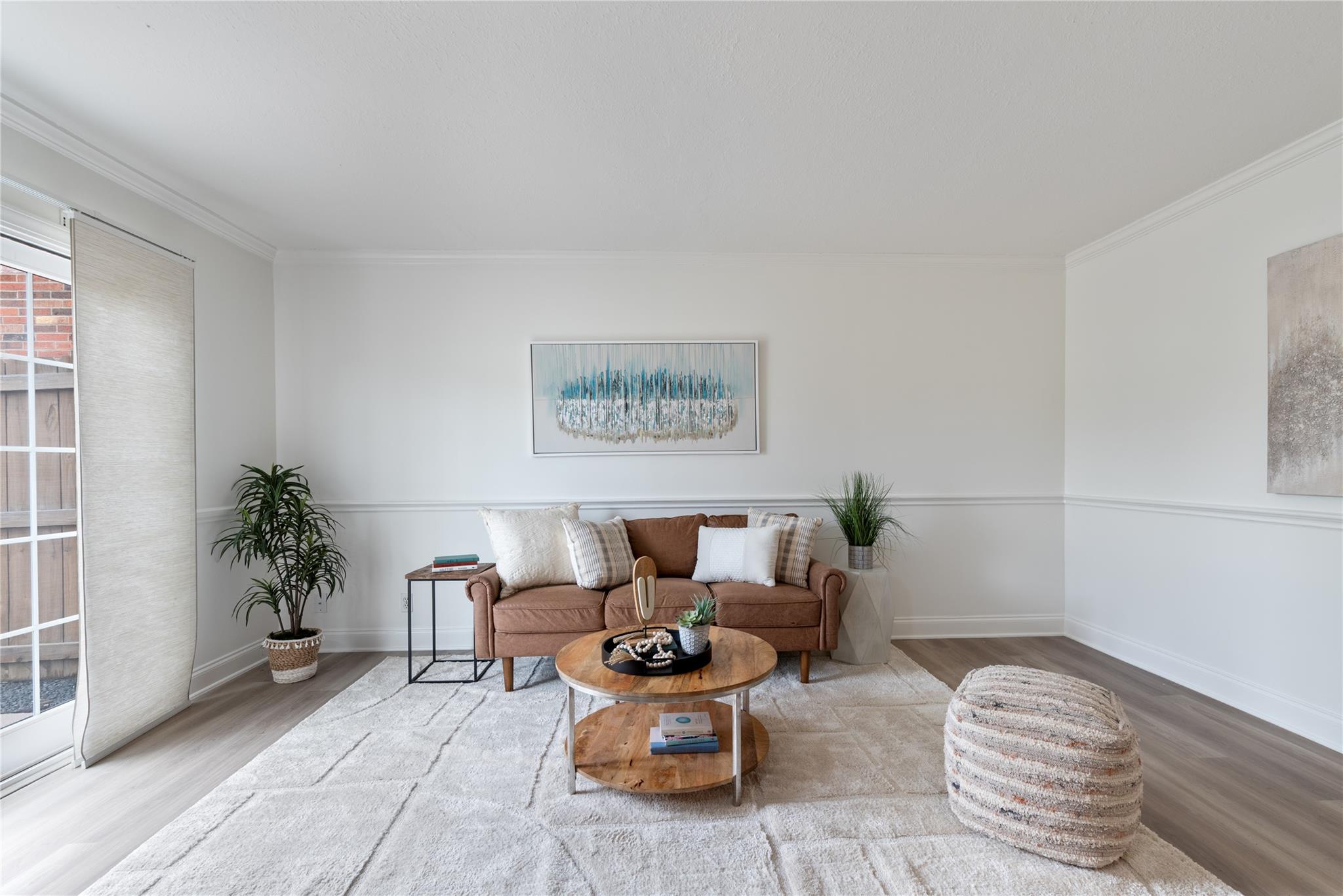 2122 Hancock Dr # 103, Austin, TX 78756