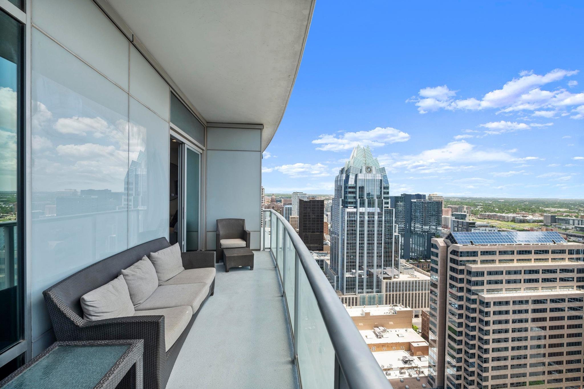 200 Congress Ave # 33BB, Austin, TX 78701