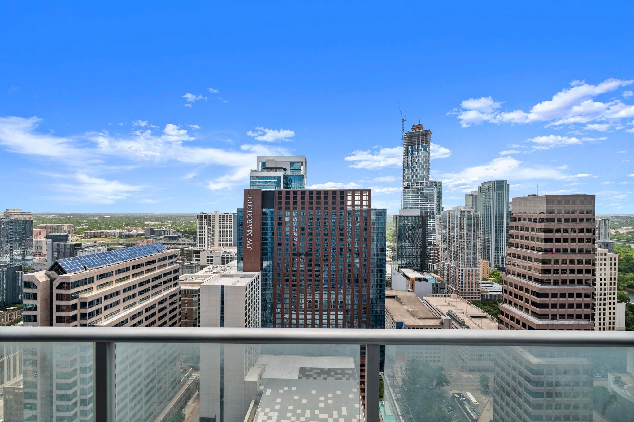 200 Congress Ave # 33BB, Austin, TX 78701