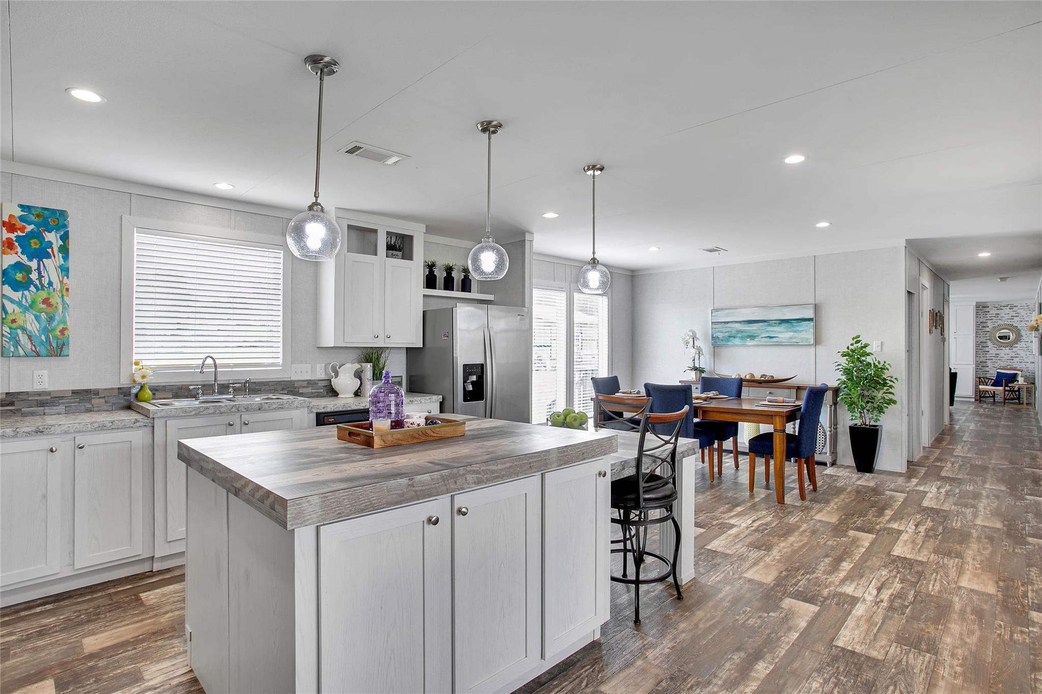 172 Little Loop, Cedar Creek, TX 78612