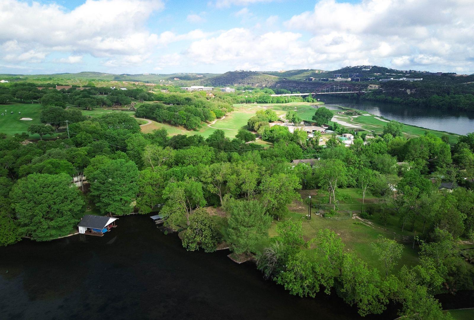 4703 Laguna Ln, Austin, TX 78746