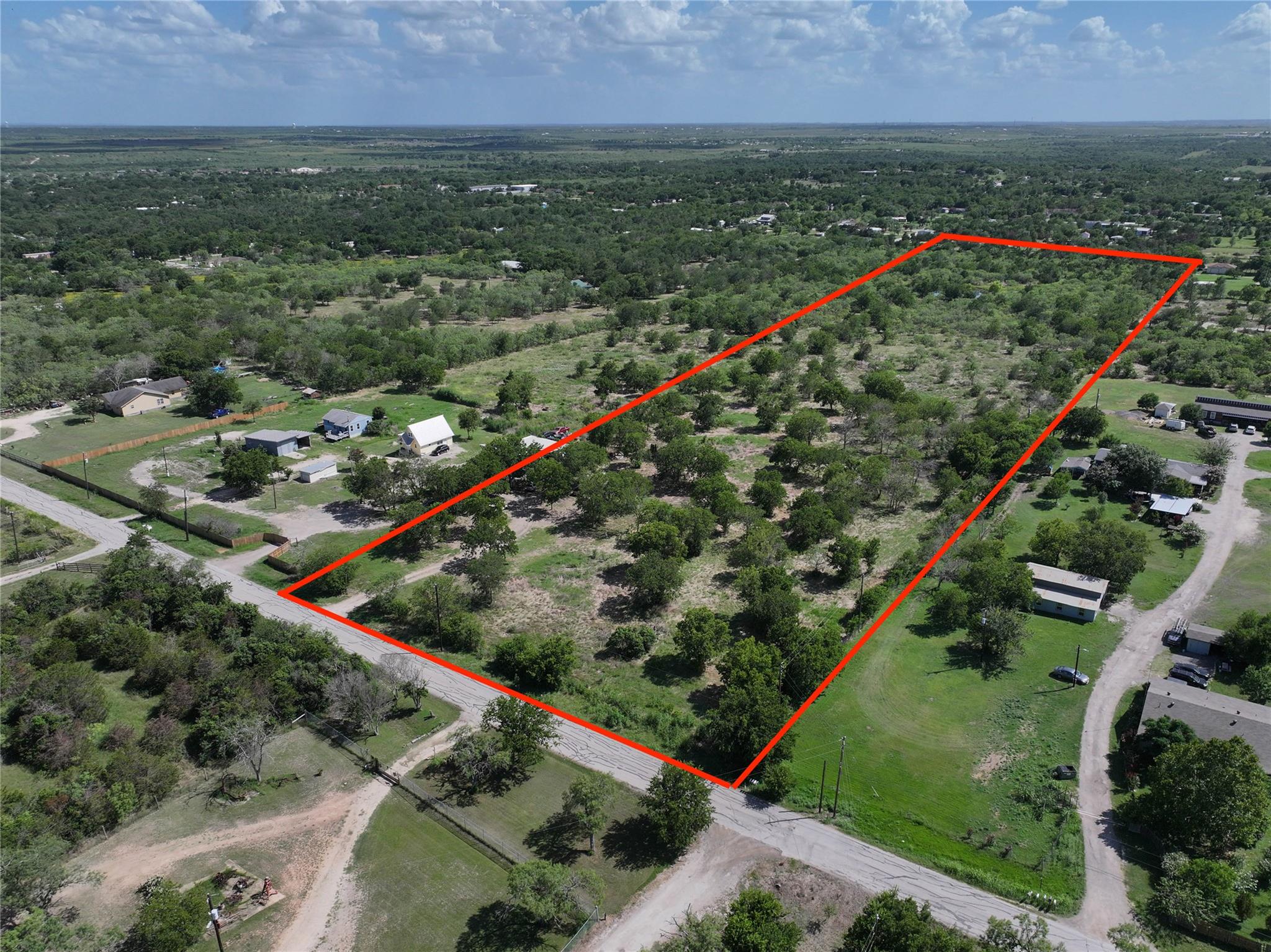 983 Longhollow Rd Rd, Dale, TX 78616