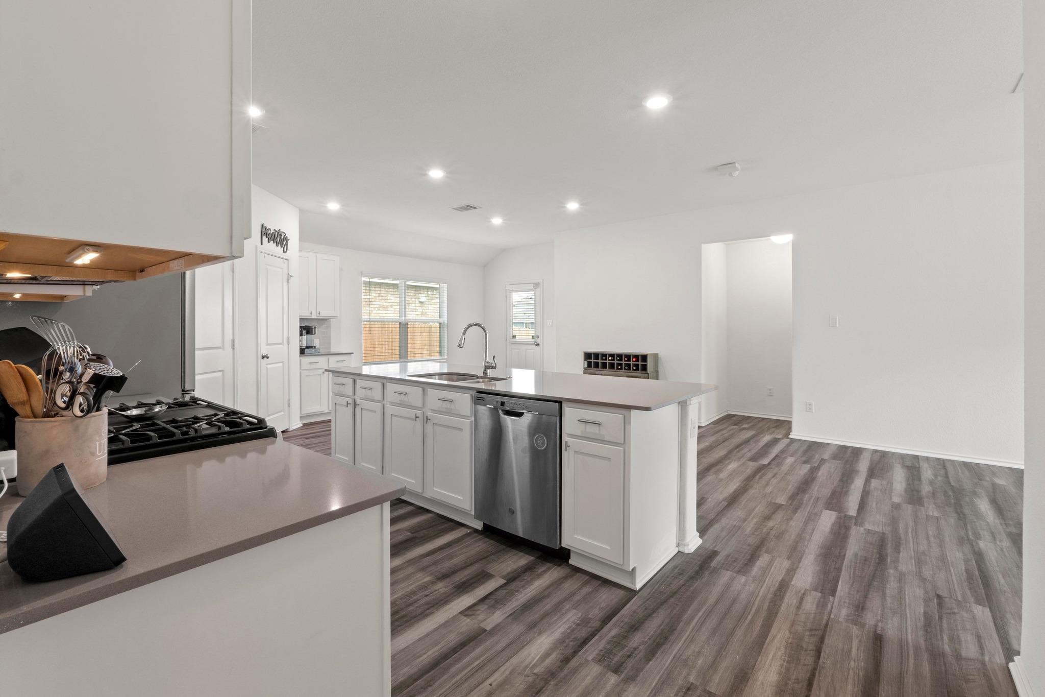 1225 Nokota Bnd, Georgetown, TX 78626