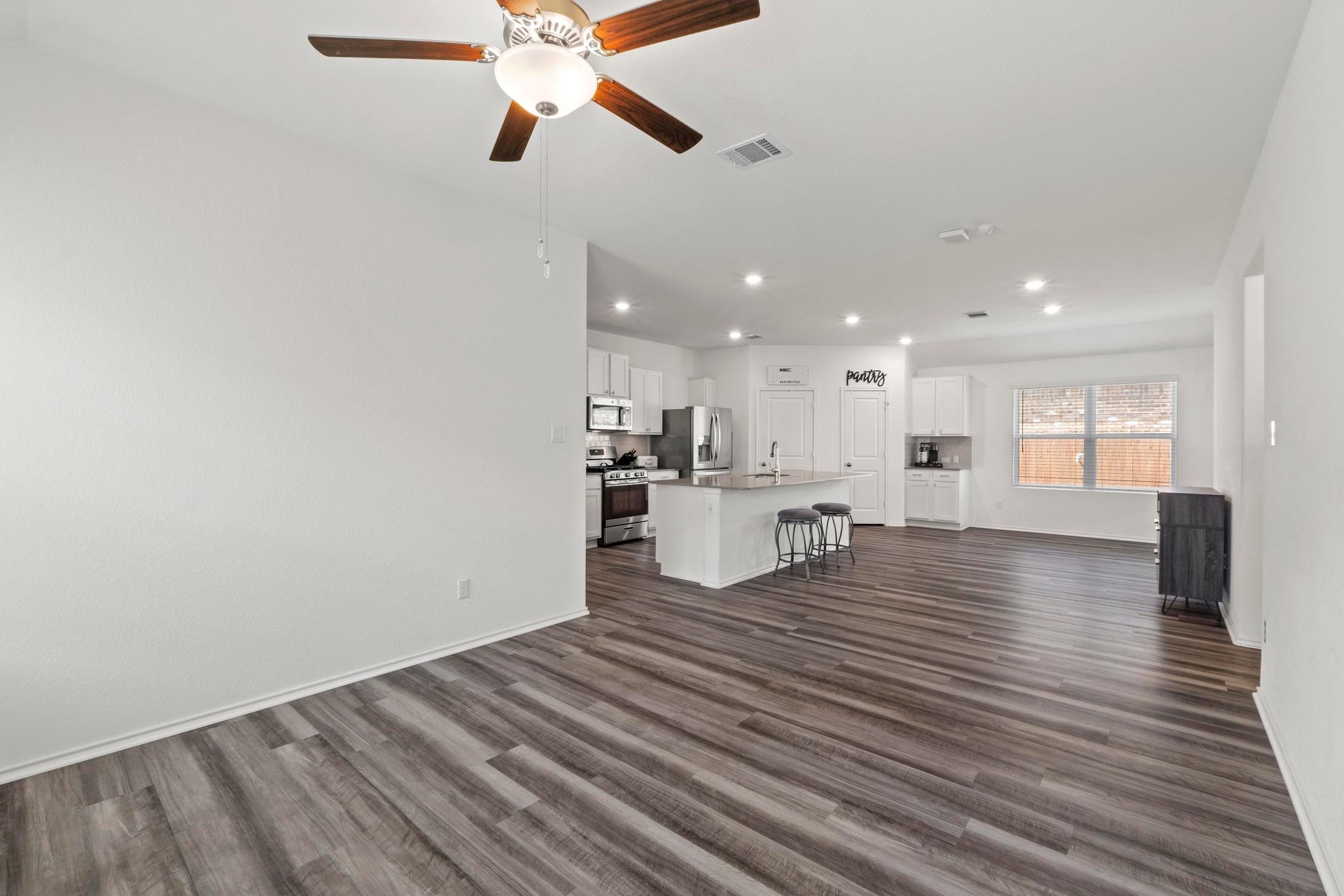 1225 Nokota Bnd, Georgetown, TX 78626