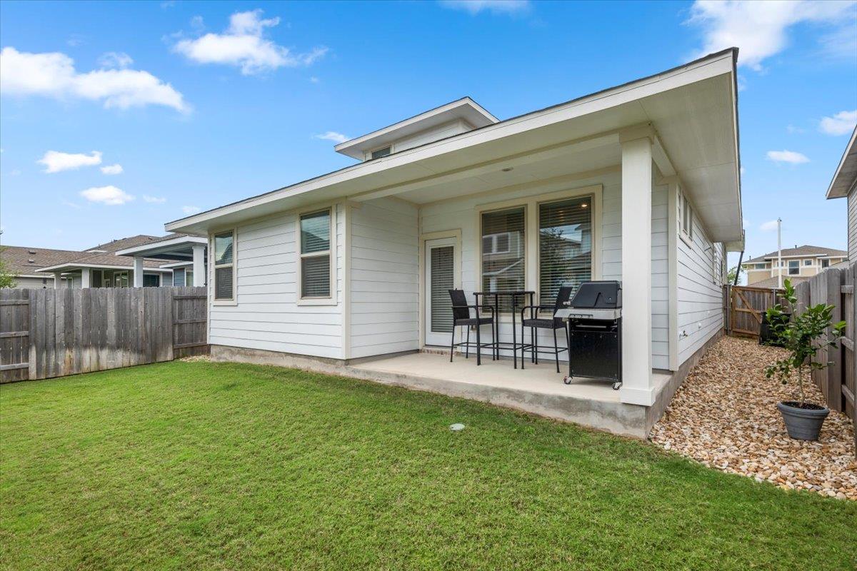 8510 McKamy Dr, Austin, TX 78744