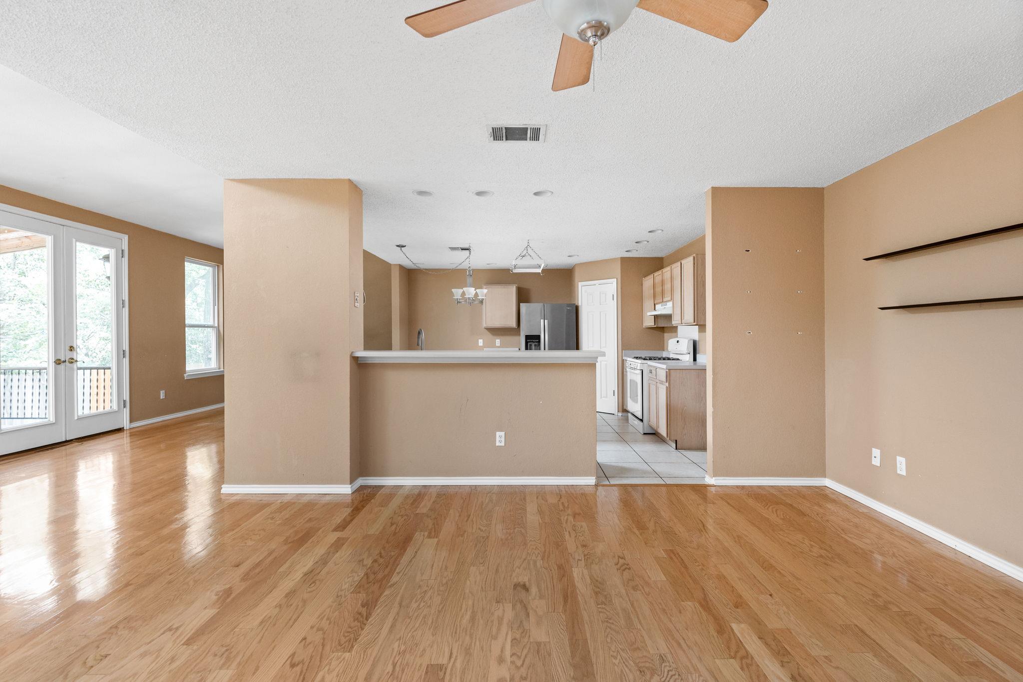 11978 Dorsett Rd, Austin, TX 78727