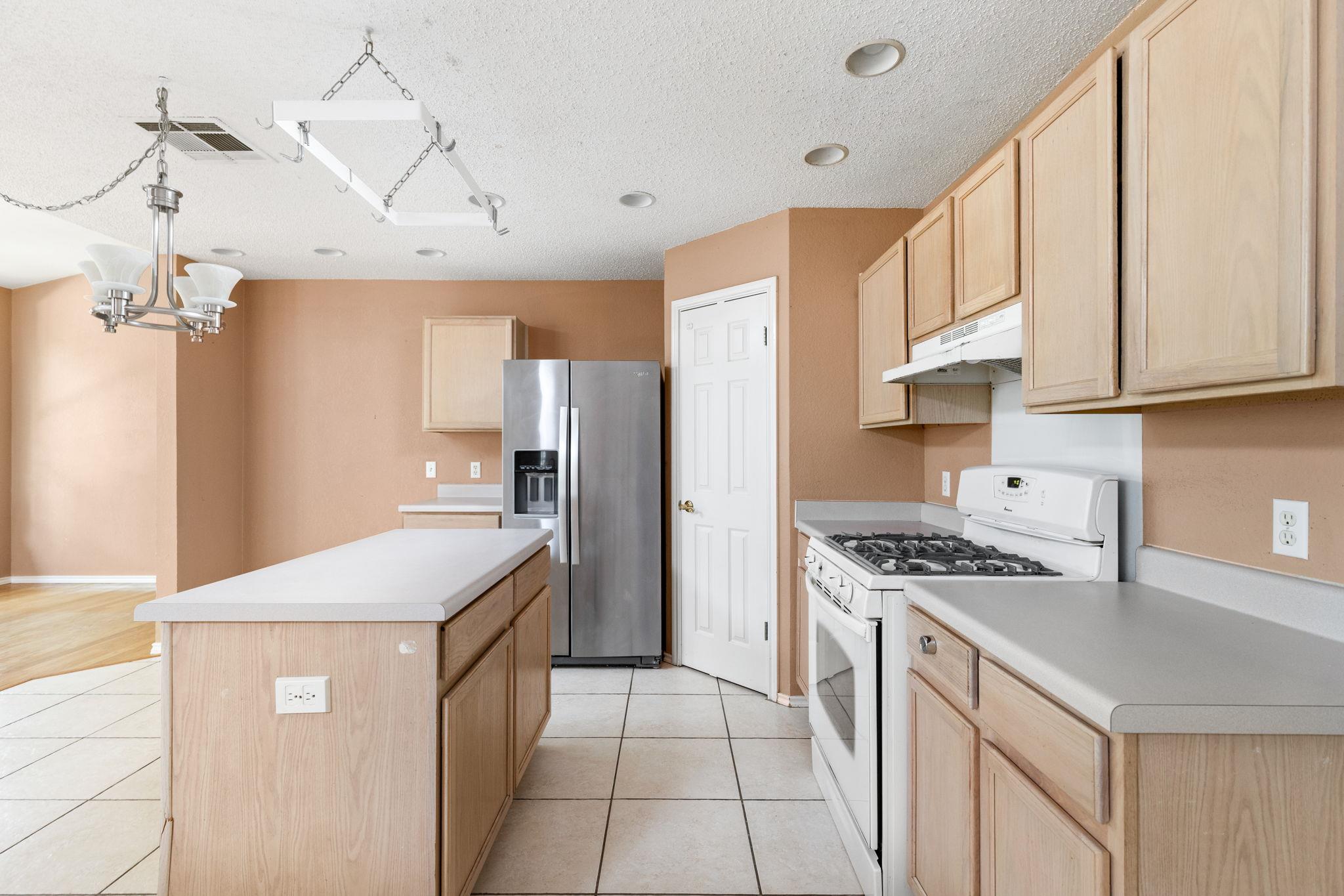 11978 Dorsett Rd, Austin, TX 78727