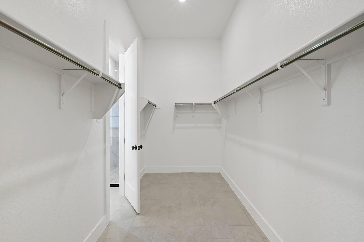 101 Ribera Dr, Liberty Hill, TX 78642