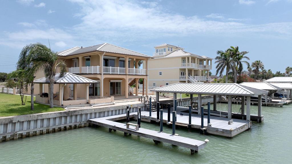 629 N Yturria St, Port Isabel, TX 78578