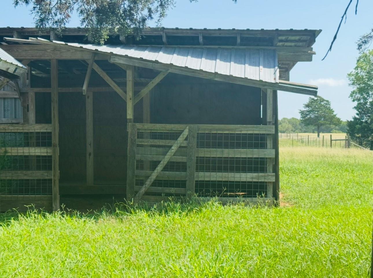 224 Crooked Hollow Dr, Elgin, TX 78621