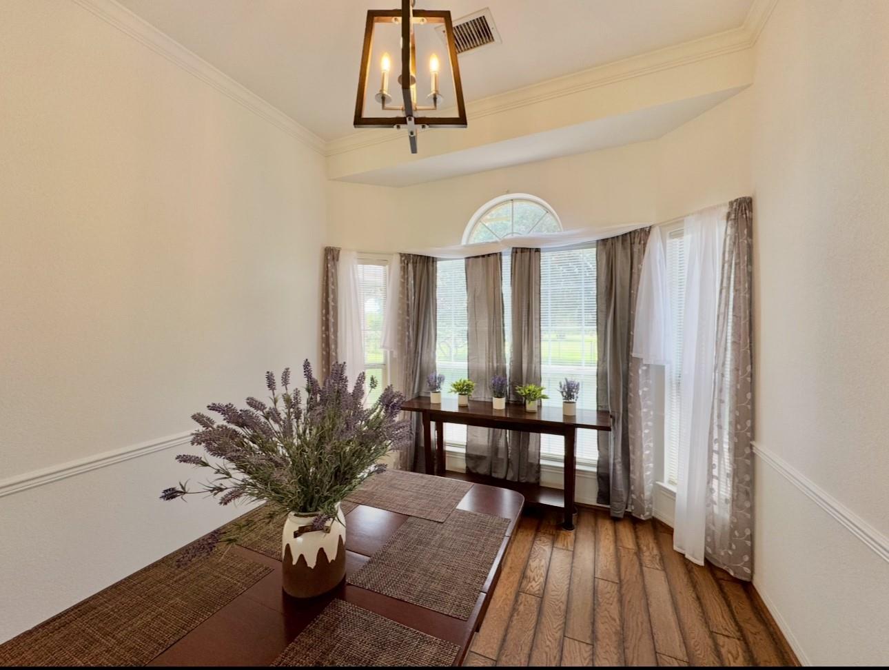 224 Crooked Hollow Dr, Elgin, TX 78621