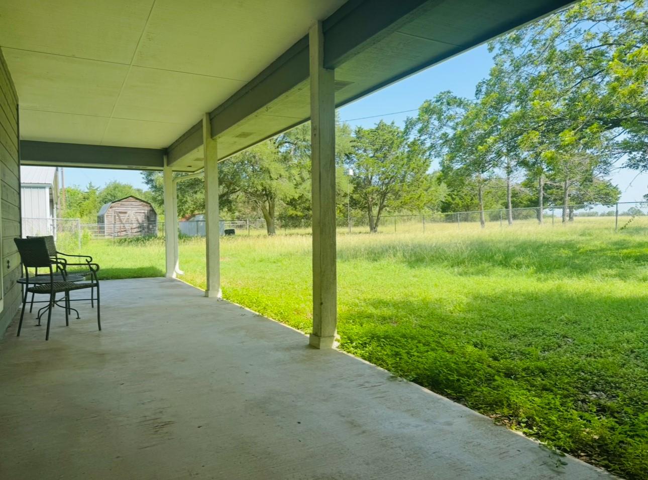 224 Crooked Hollow Dr, Elgin, TX 78621