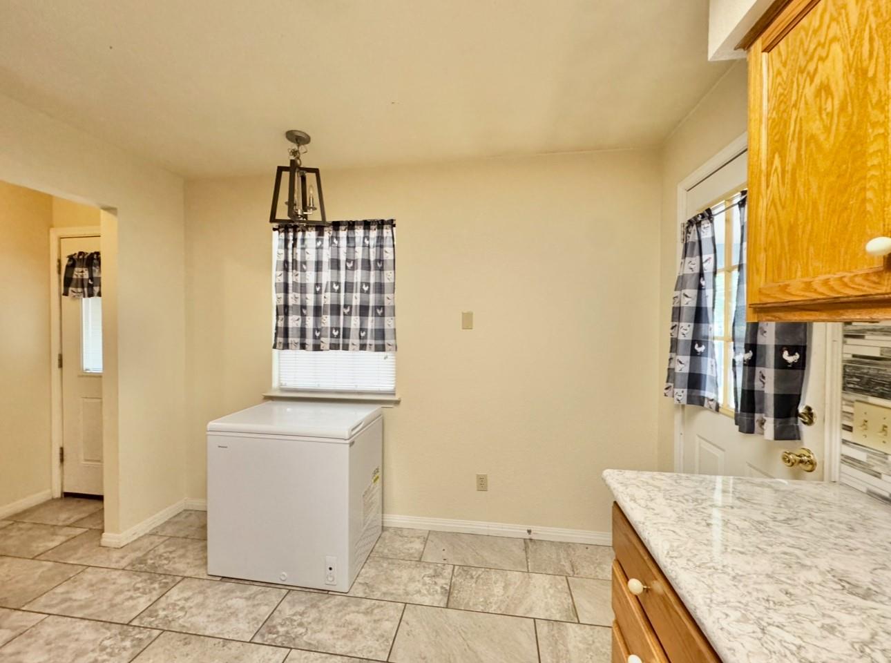 224 Crooked Hollow Dr, Elgin, TX 78621