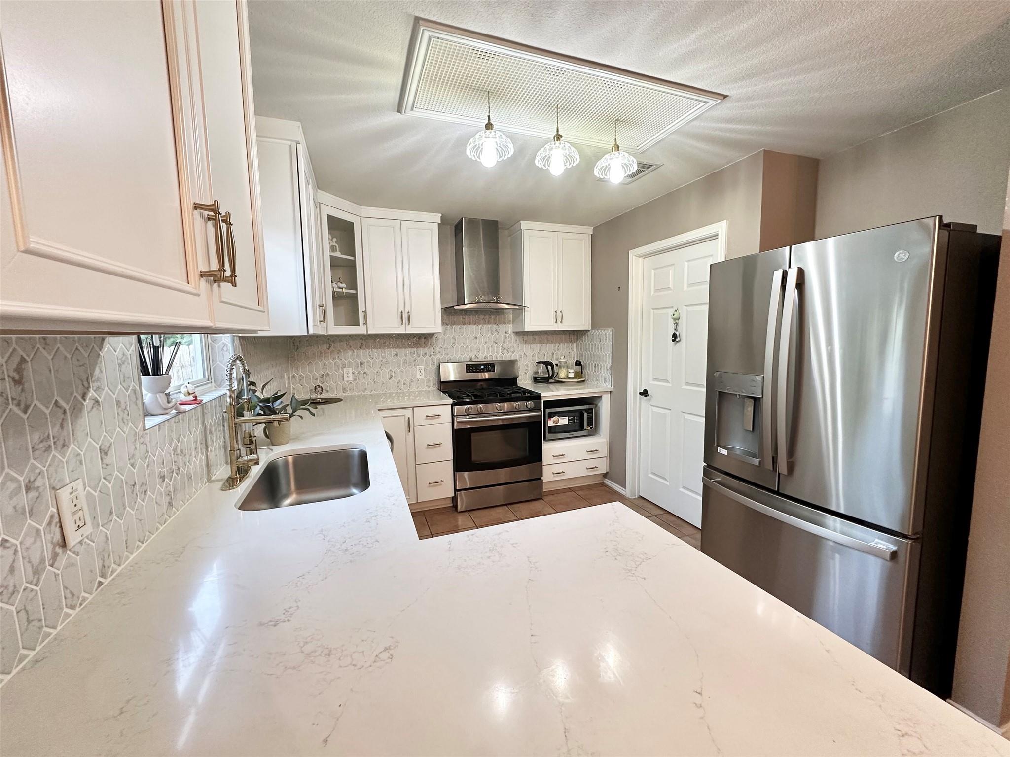 6116 Speyside Dr, Austin, TX 78754