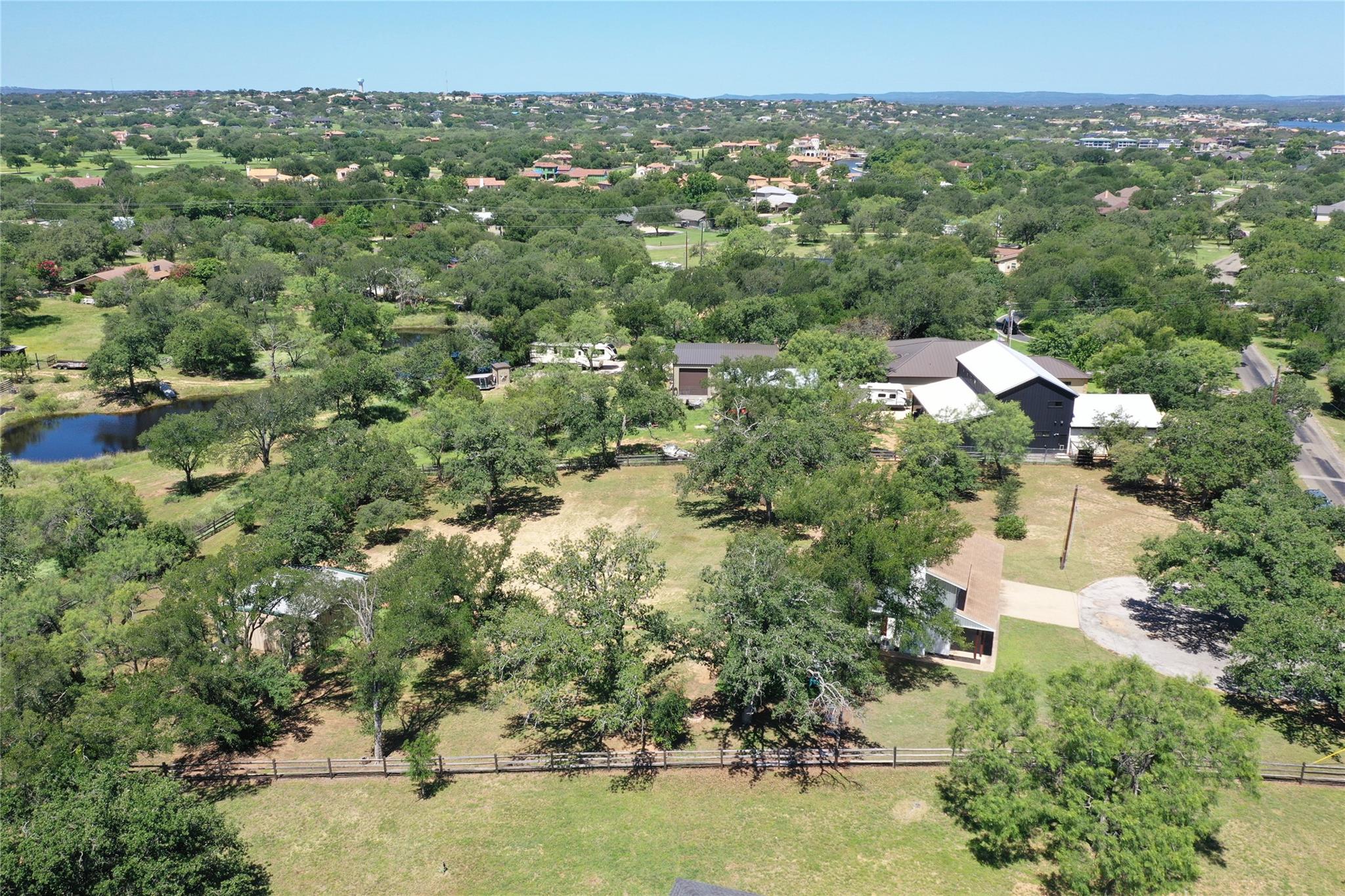 3112 Oak Ridge Dr, Horseshoe Bay, TX 78657